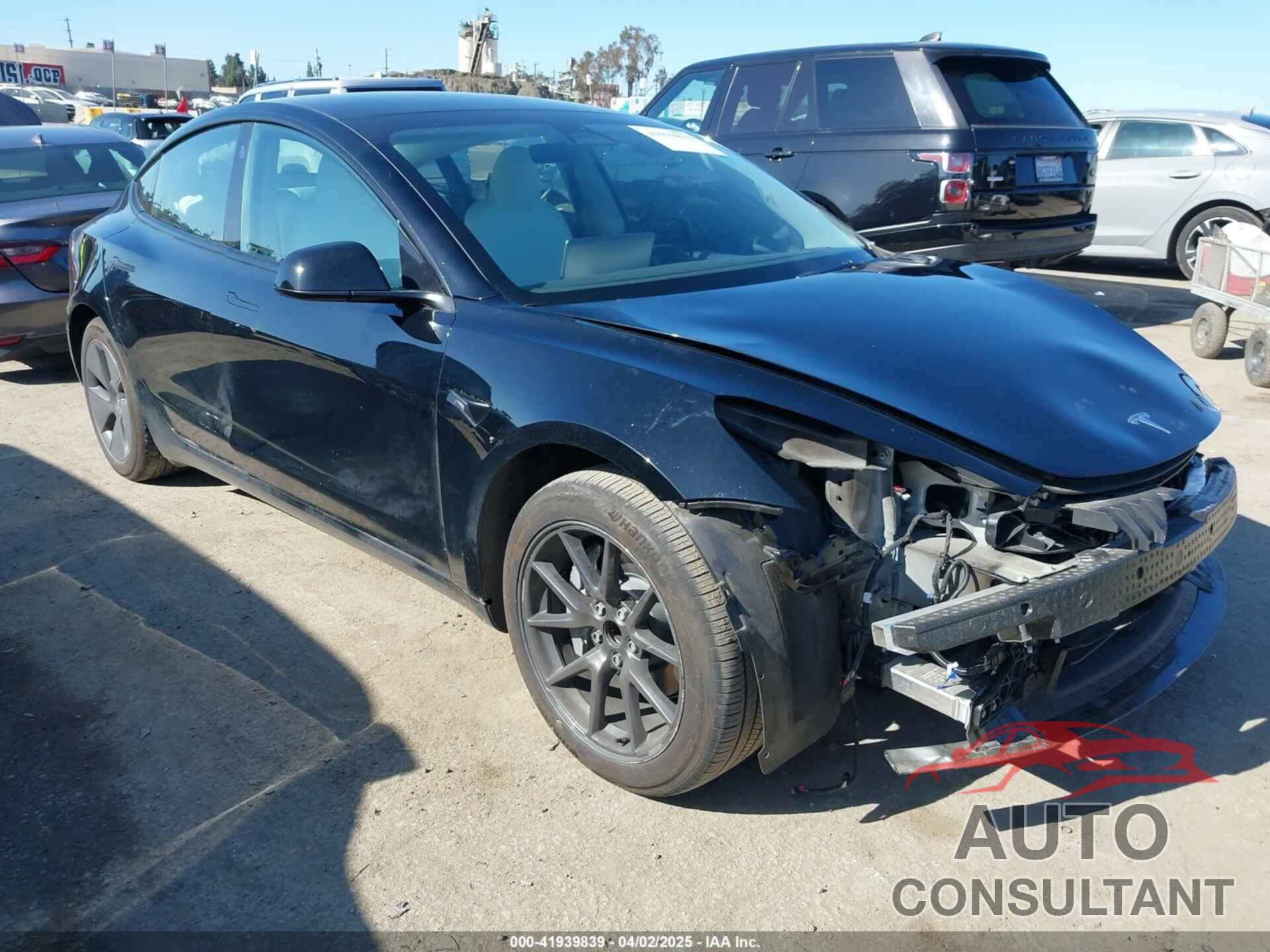 TESLA MODEL 3 2023 - 5YJ3E1EAXPF700125