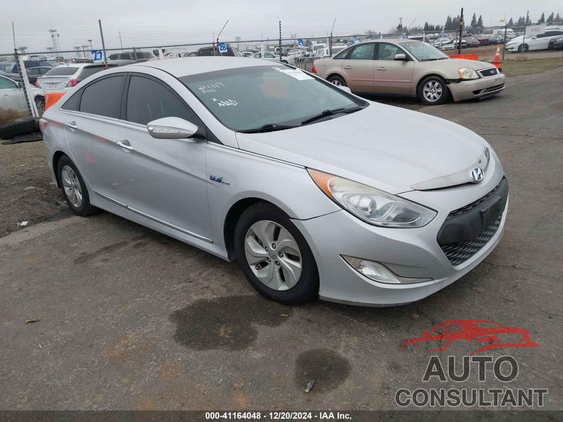 HYUNDAI SONATA HYBRID 2015 - KMHEC4A45FA138637