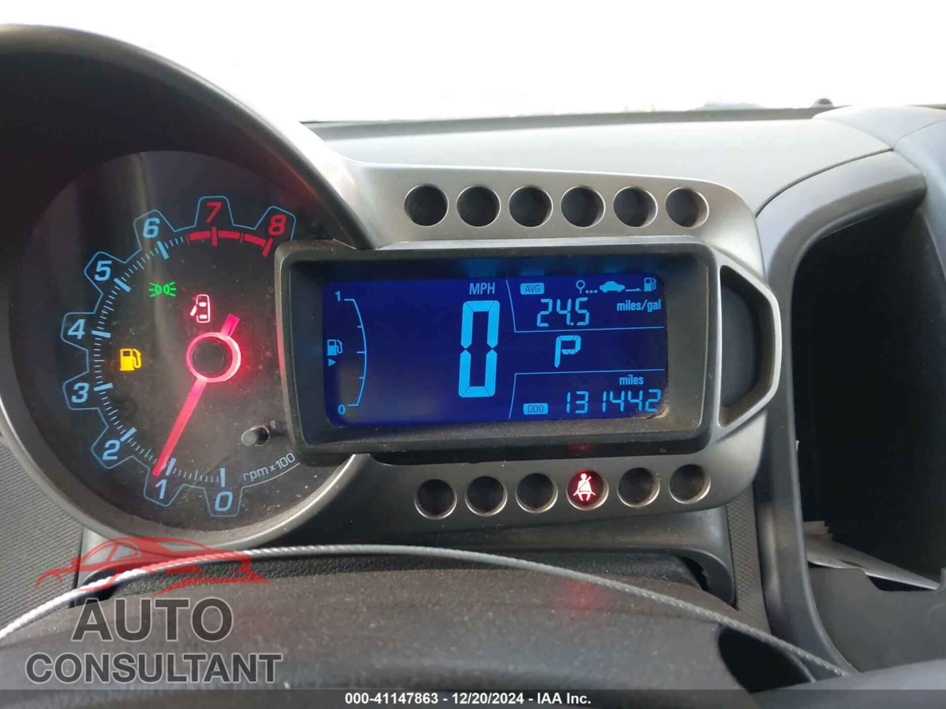 CHEVROLET SONIC 2012 - 1G1JA6SH1C4162779