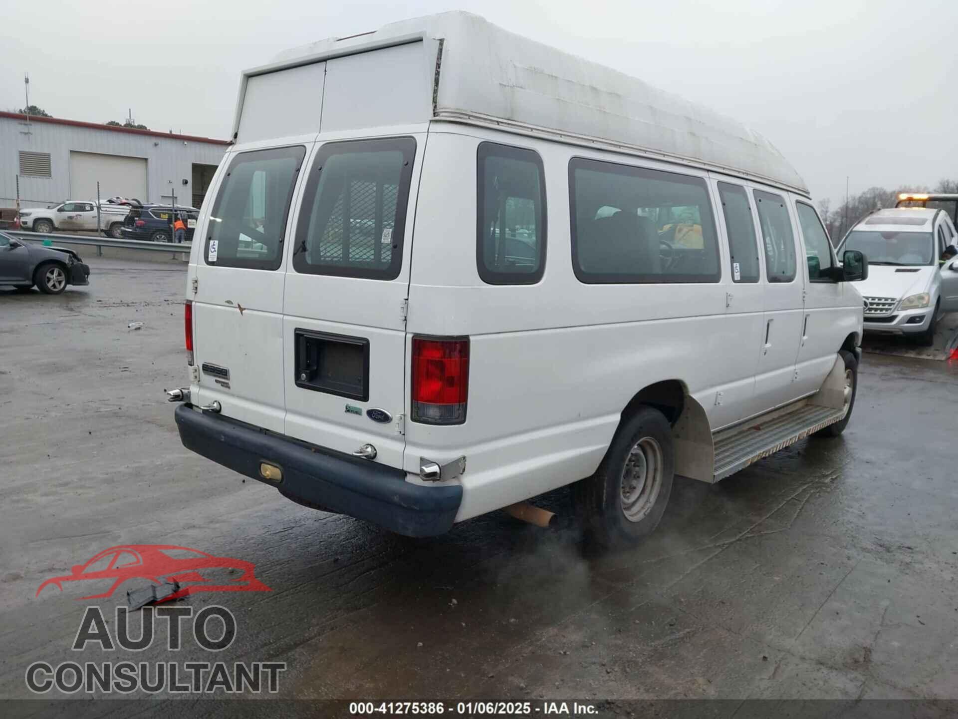 FORD E-350 SUPER DUTY 2011 - 1FTSS3EL9BDB32032