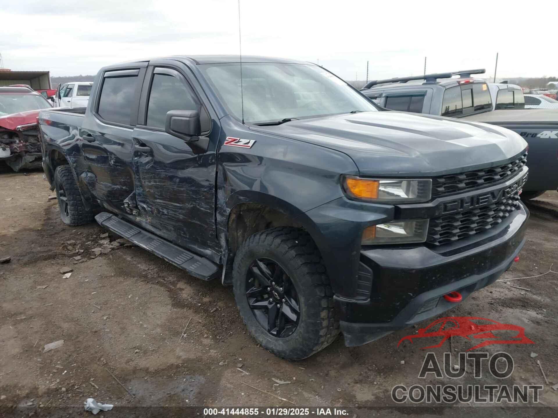 CHEVROLET SILVERADO 1500 2020 - 1GCPYCEF0LZ140149