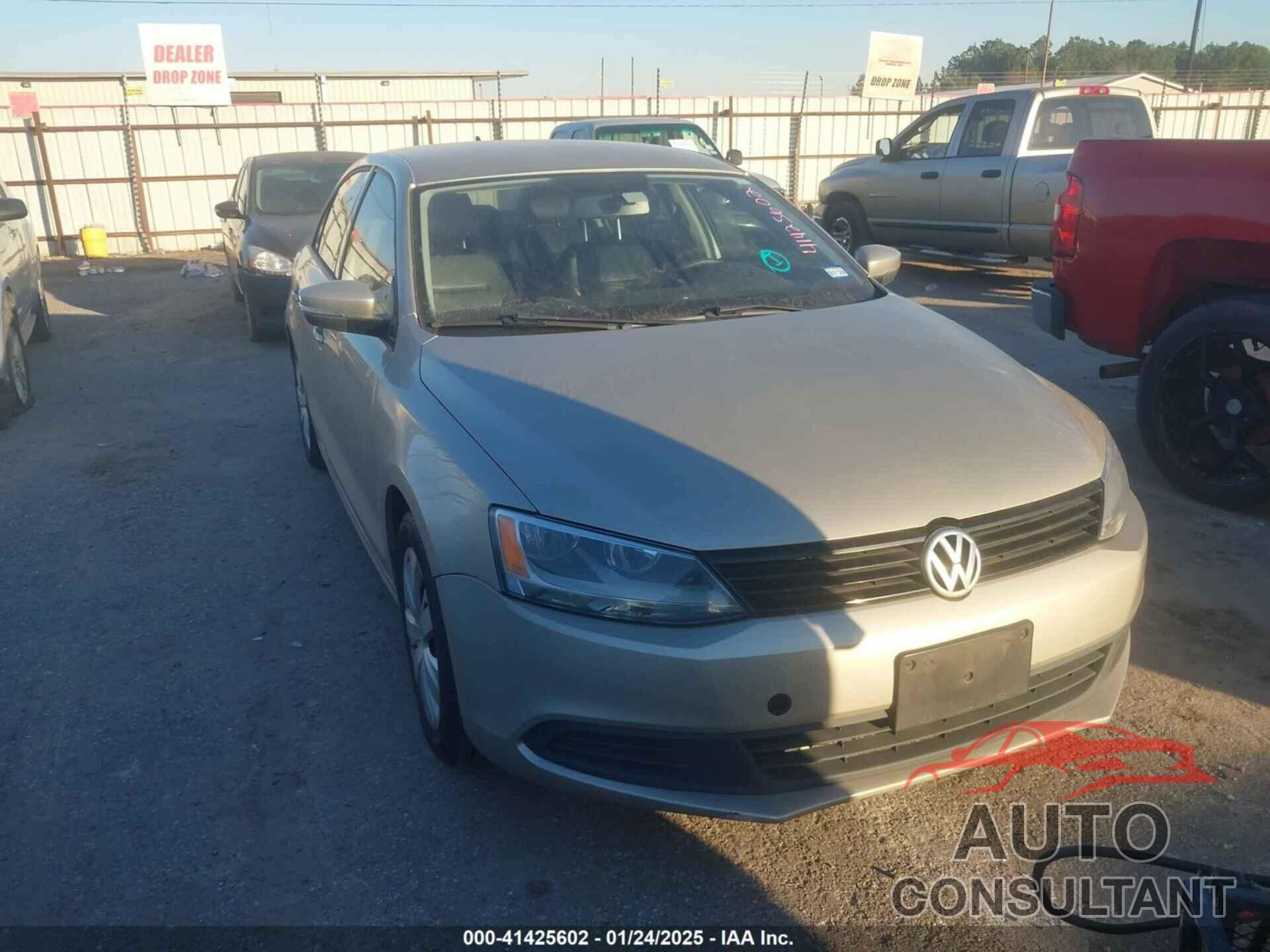 VOLKSWAGEN JETTA 2014 - 3VWD07AJ9EM225696