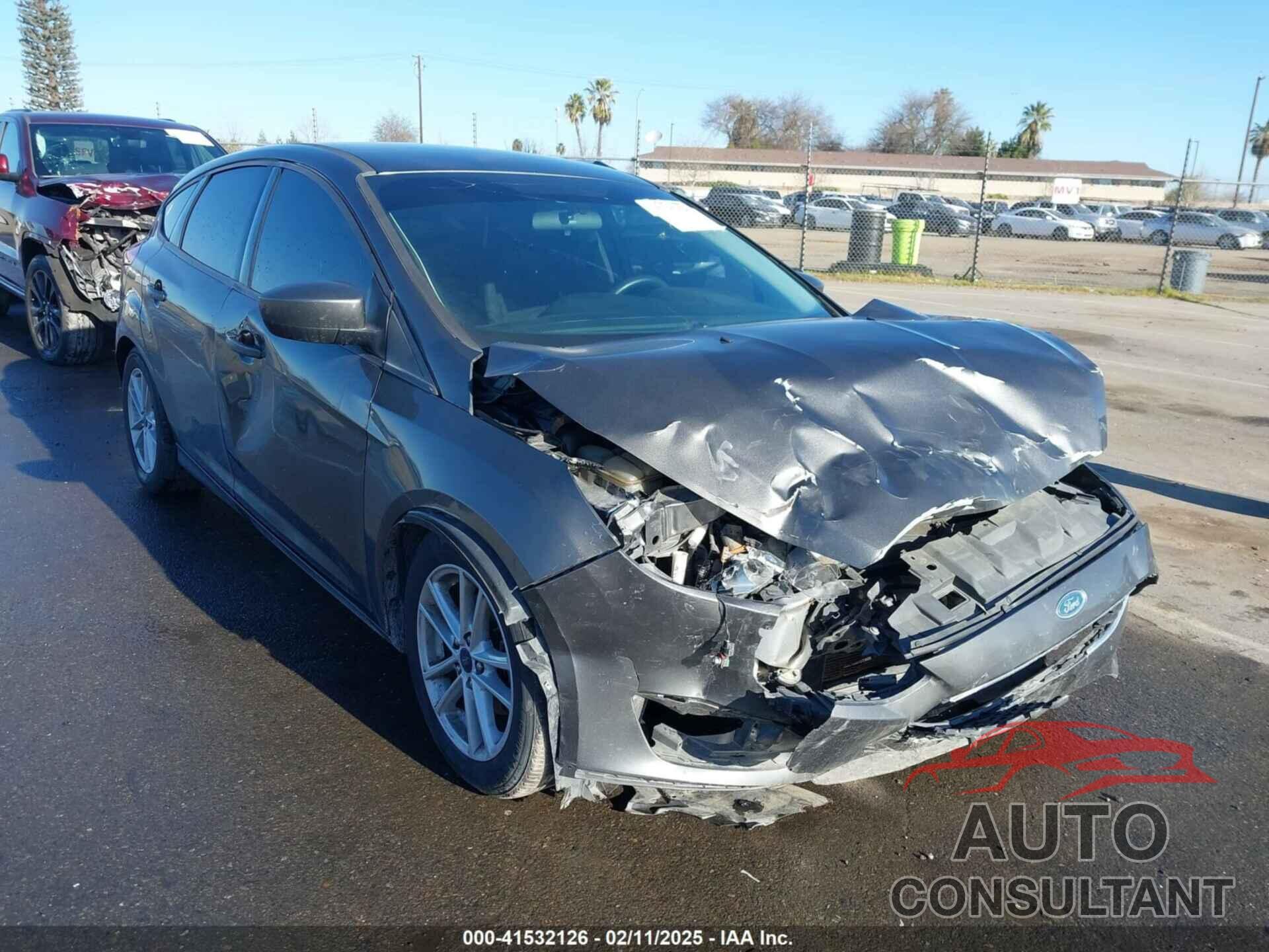 FORD FOCUS 2018 - 1FADP3K27JL251374