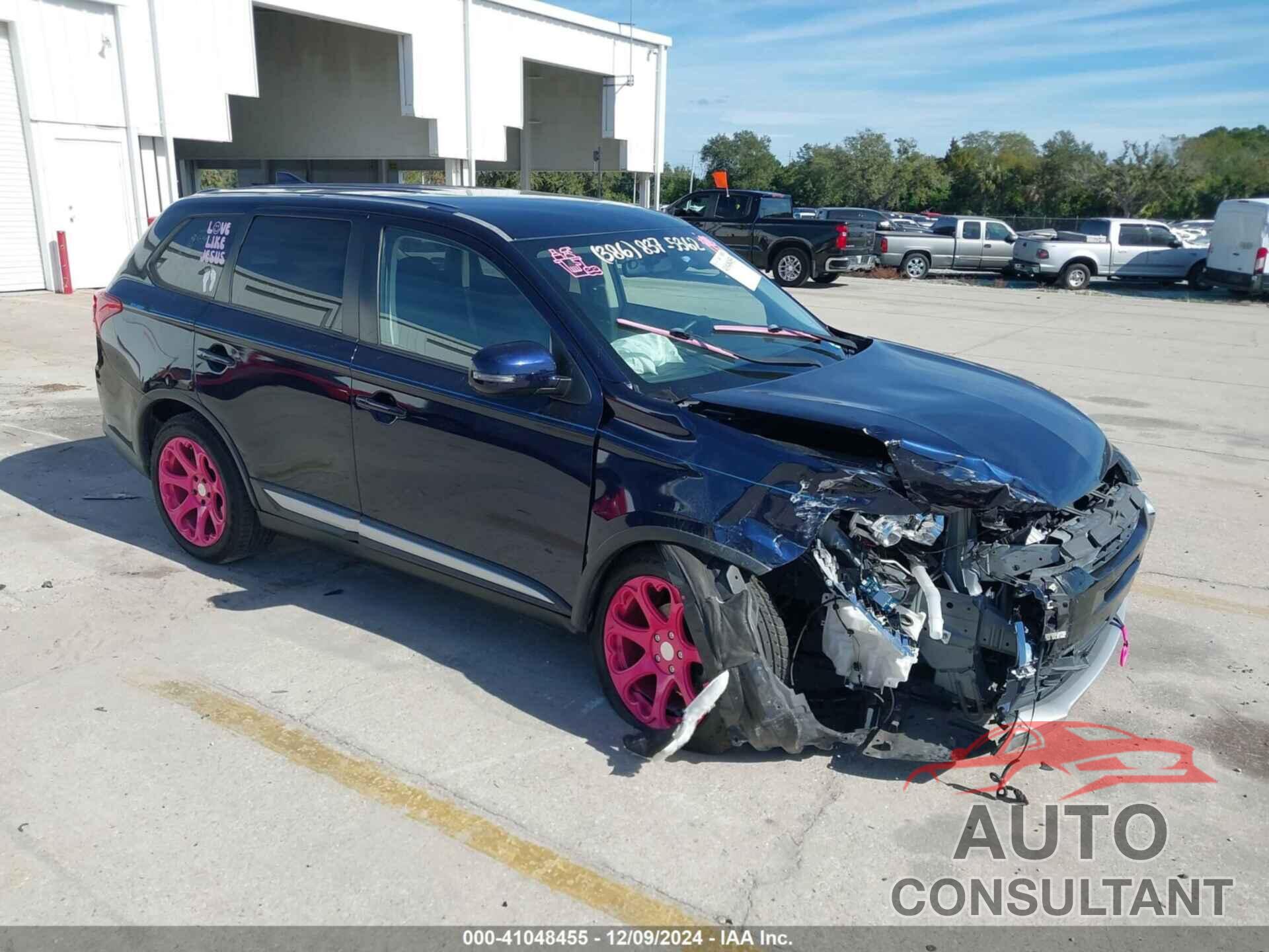 MITSUBISHI OUTLANDER 2017 - JA4AD3A32HZ012042