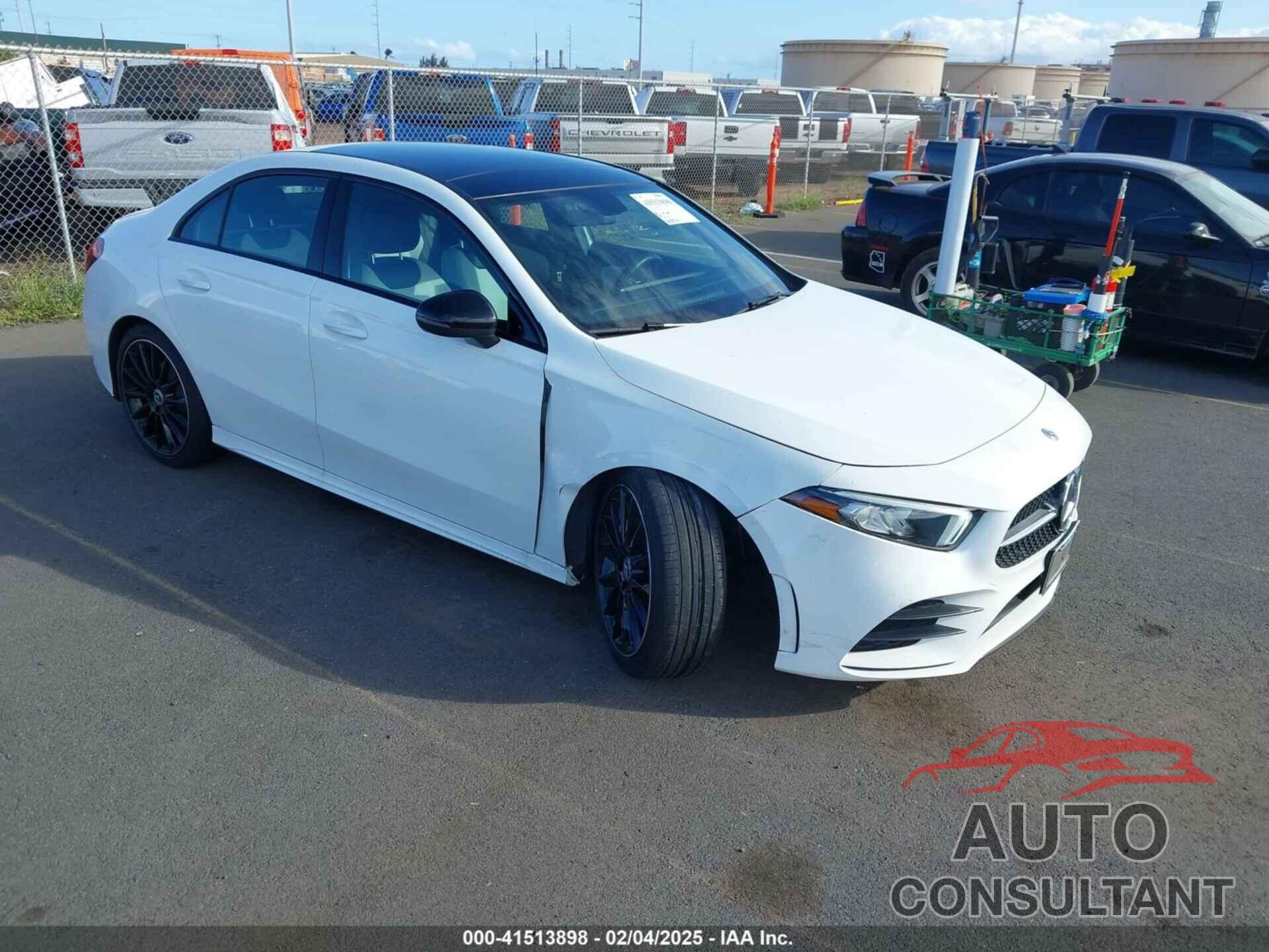 MERCEDES-BENZ A 220 2019 - WDD3G4EB8KW007505