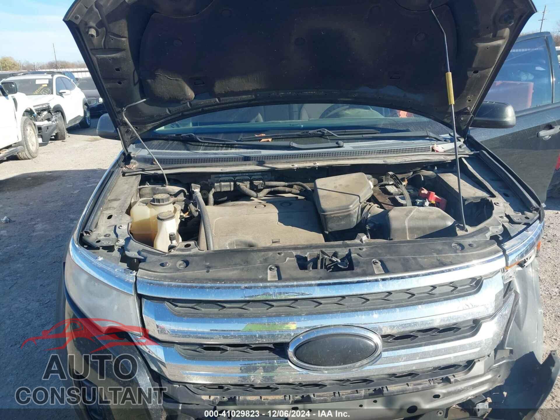 FORD EDGE 2013 - 2FMDK3GC3DBC06104