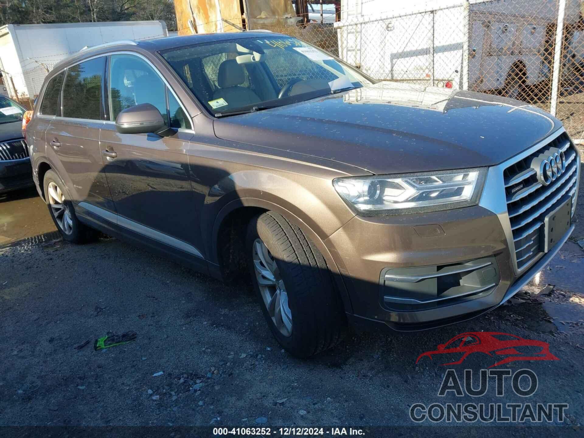 AUDI Q7 2017 - WA1LAAF76HD018473