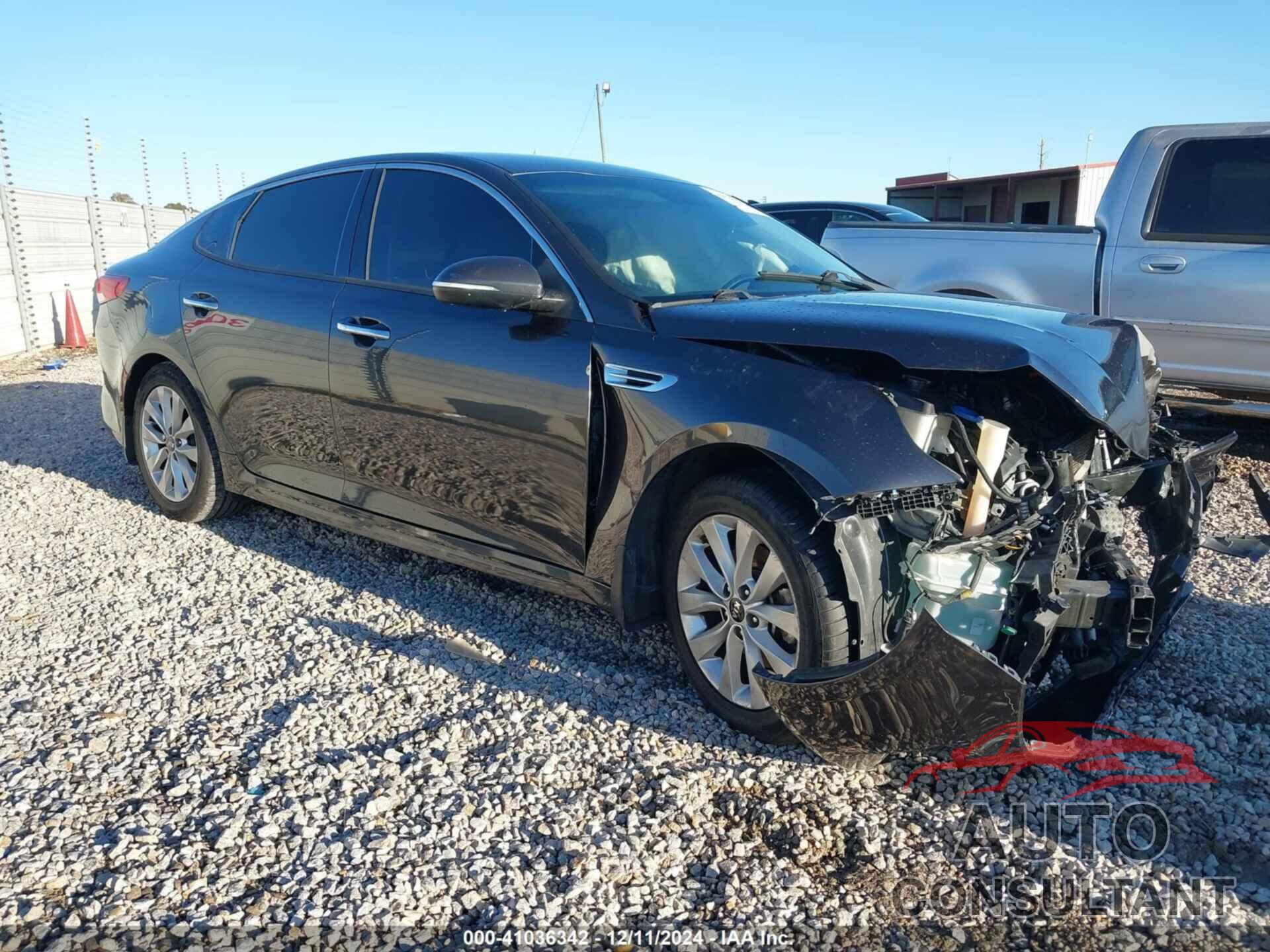 KIA OPTIMA 2018 - 5XXGU4L3XJG226708