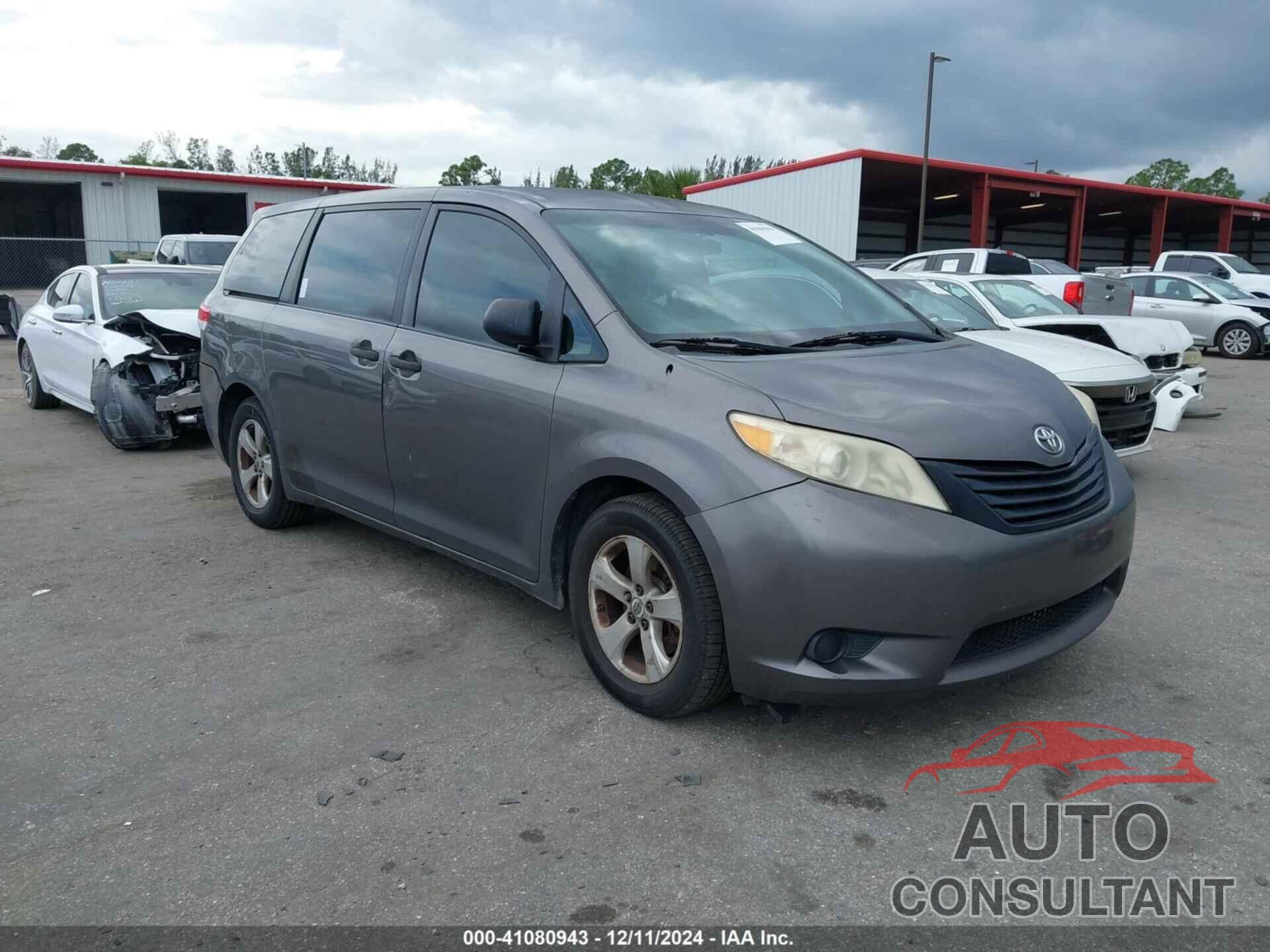 TOYOTA SIENNA 2011 - 5TDZK3DC6BS171780