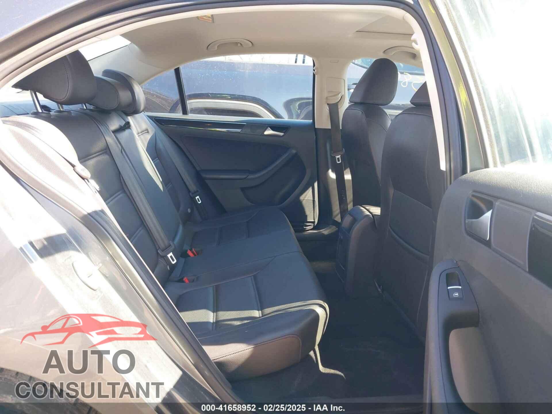 VOLKSWAGEN JETTA 2017 - 3VWL17AJ4HM399110