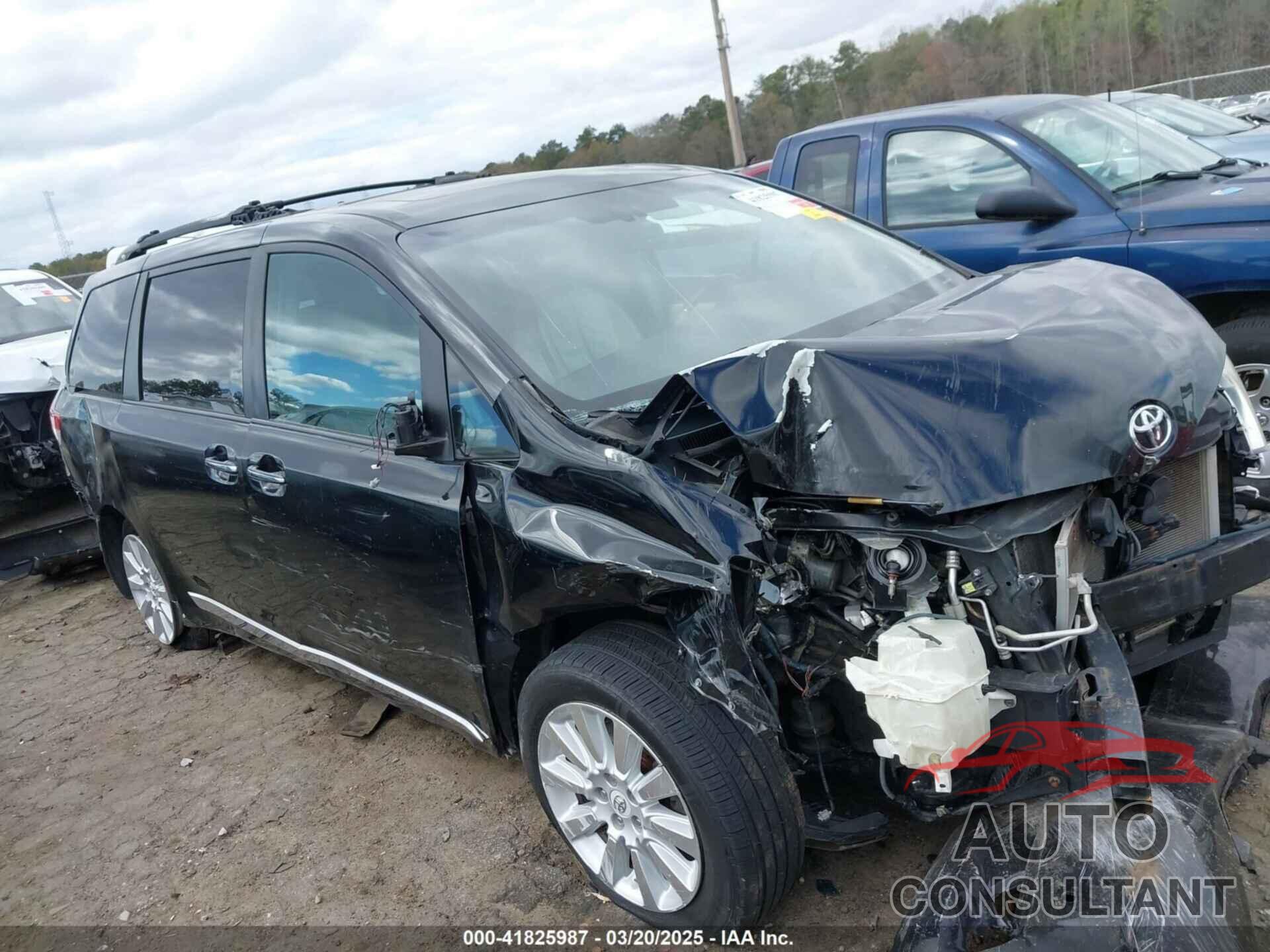 TOYOTA SIENNA 2012 - 5TDYK3DC3CS200830