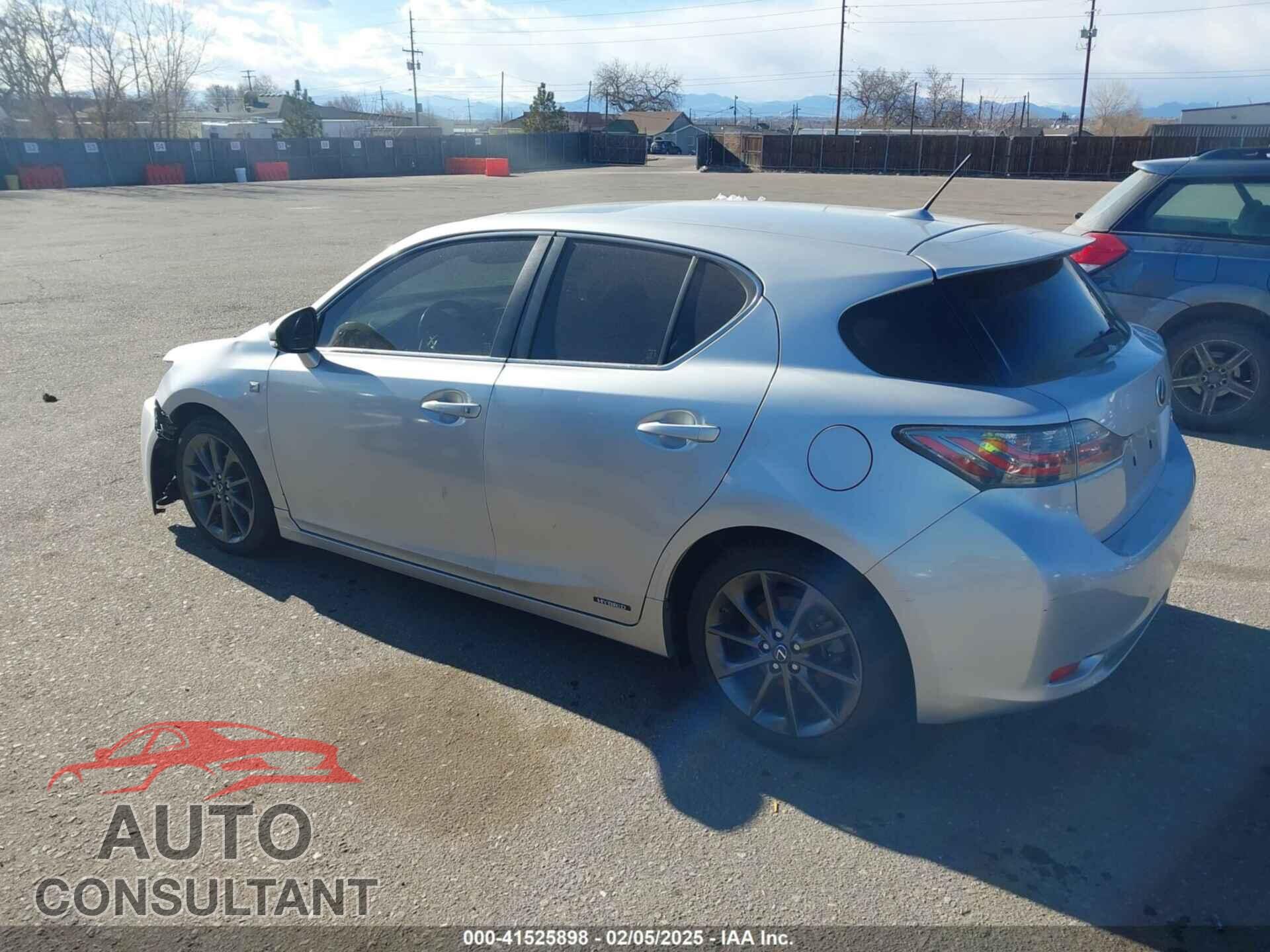 LEXUS CT 200H 2013 - JTHKD5BH9D2160271
