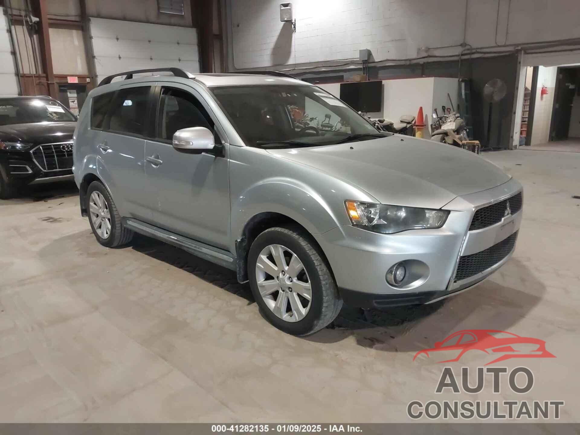 MITSUBISHI OUTLANDER 2011 - JA4JT3AW2BU007506