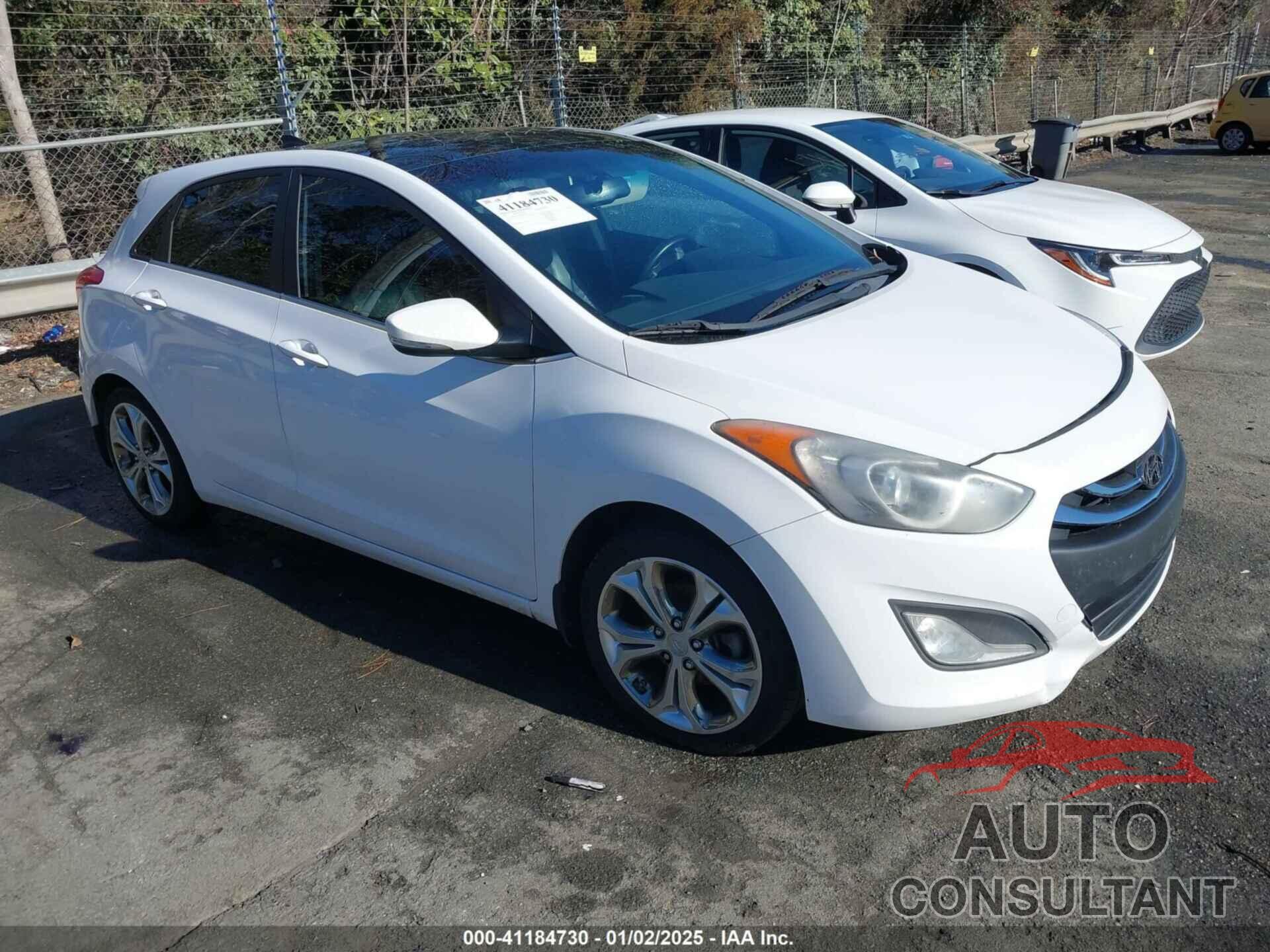 HYUNDAI ELANTRA GT 2013 - KMHD35LE3DU035395