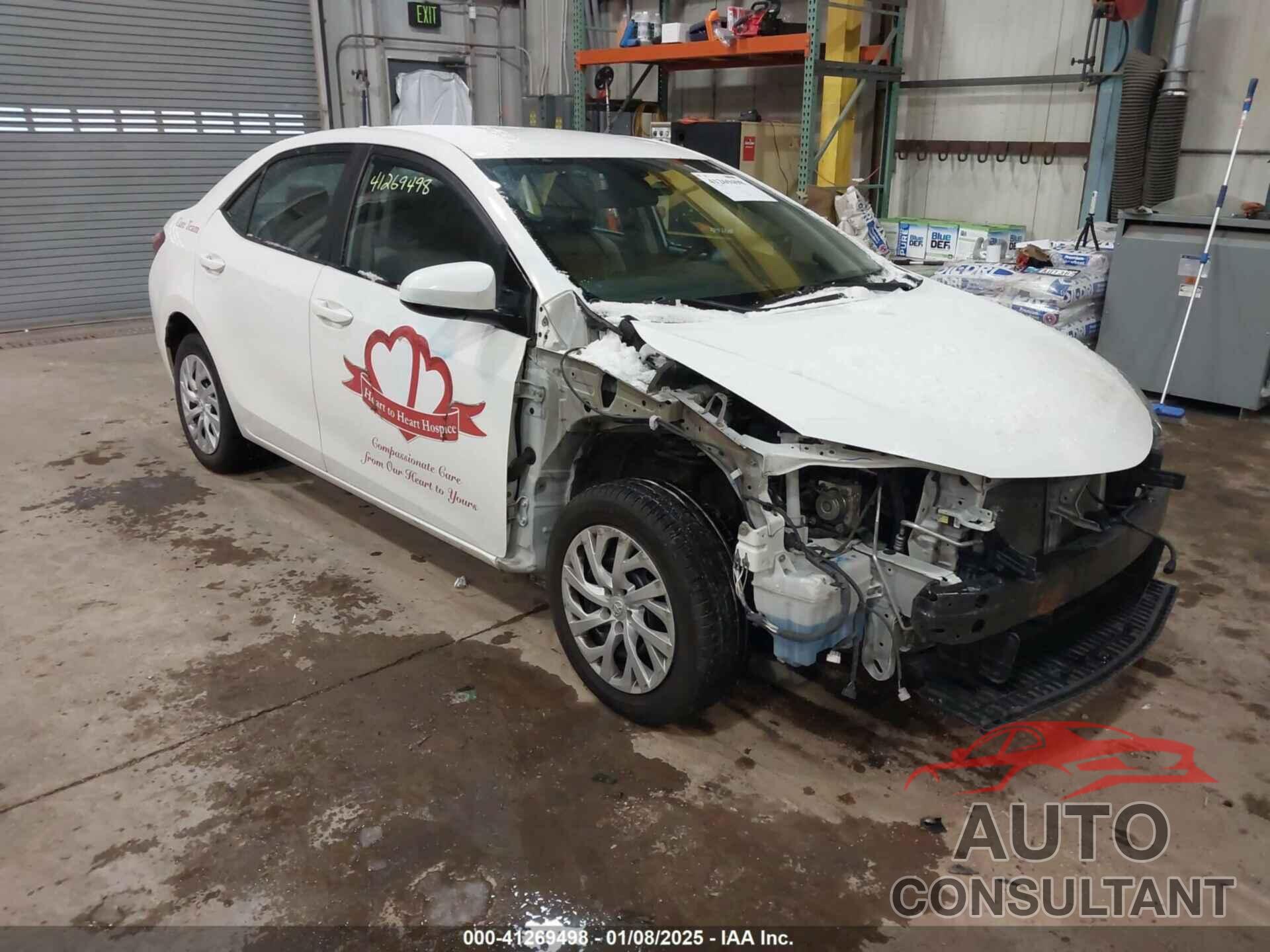 TOYOTA COROLLA 2018 - 5YFBURHE8JP854968