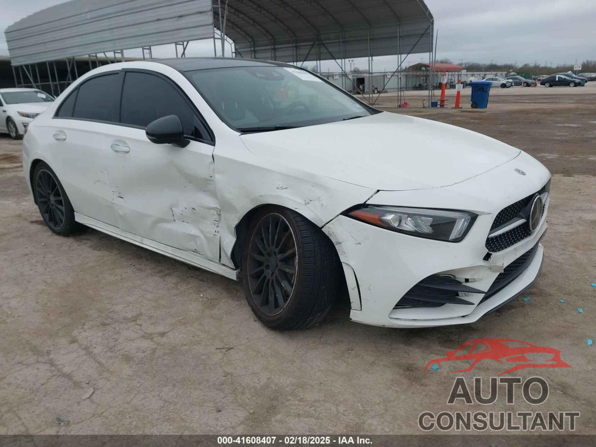 MERCEDES-BENZ A 220 2019 - WDD3G4EB5KW012029