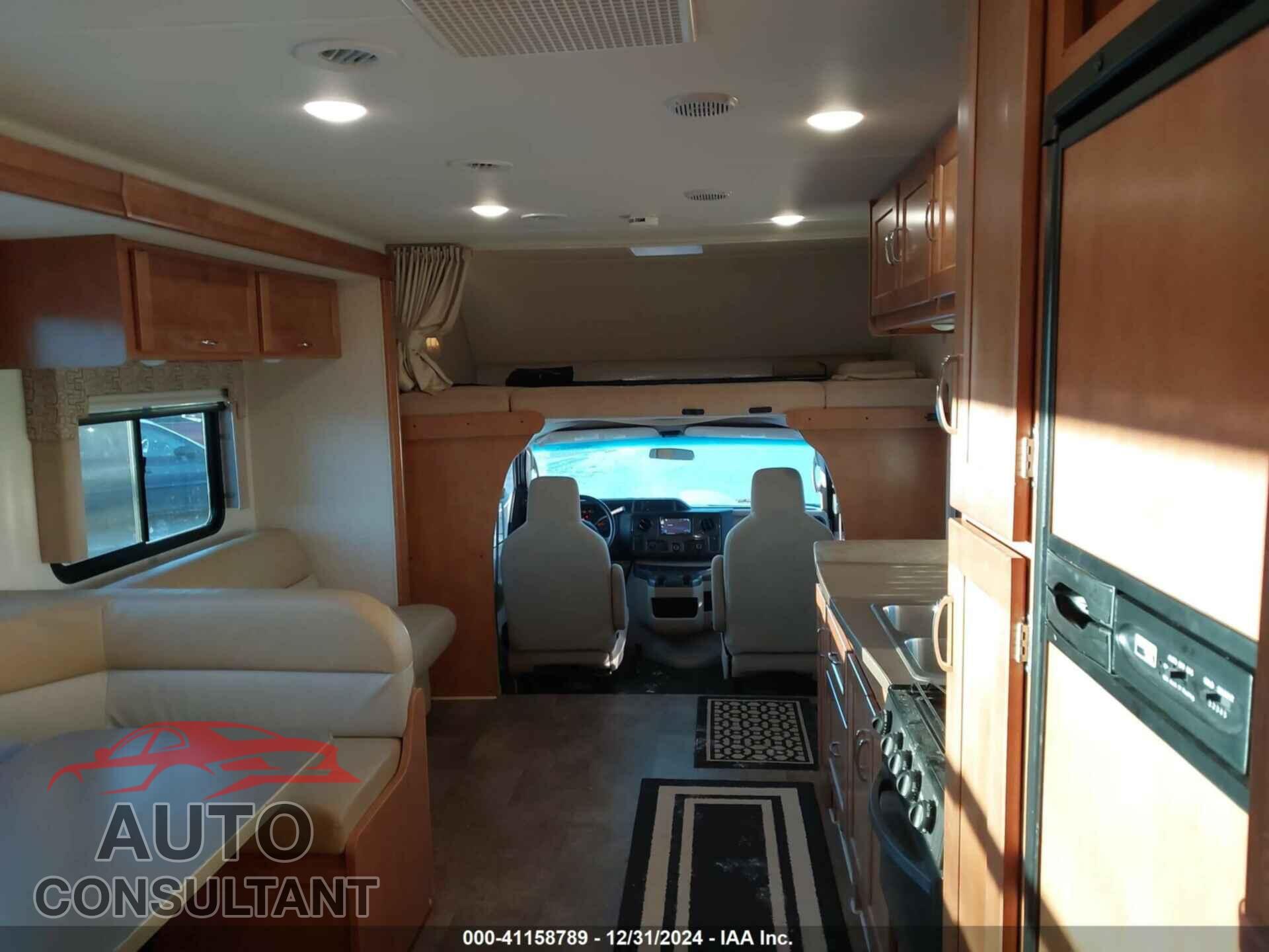 FORD E-450 CUTAWAY 2017 - 1FDXE4FS2HDC45950