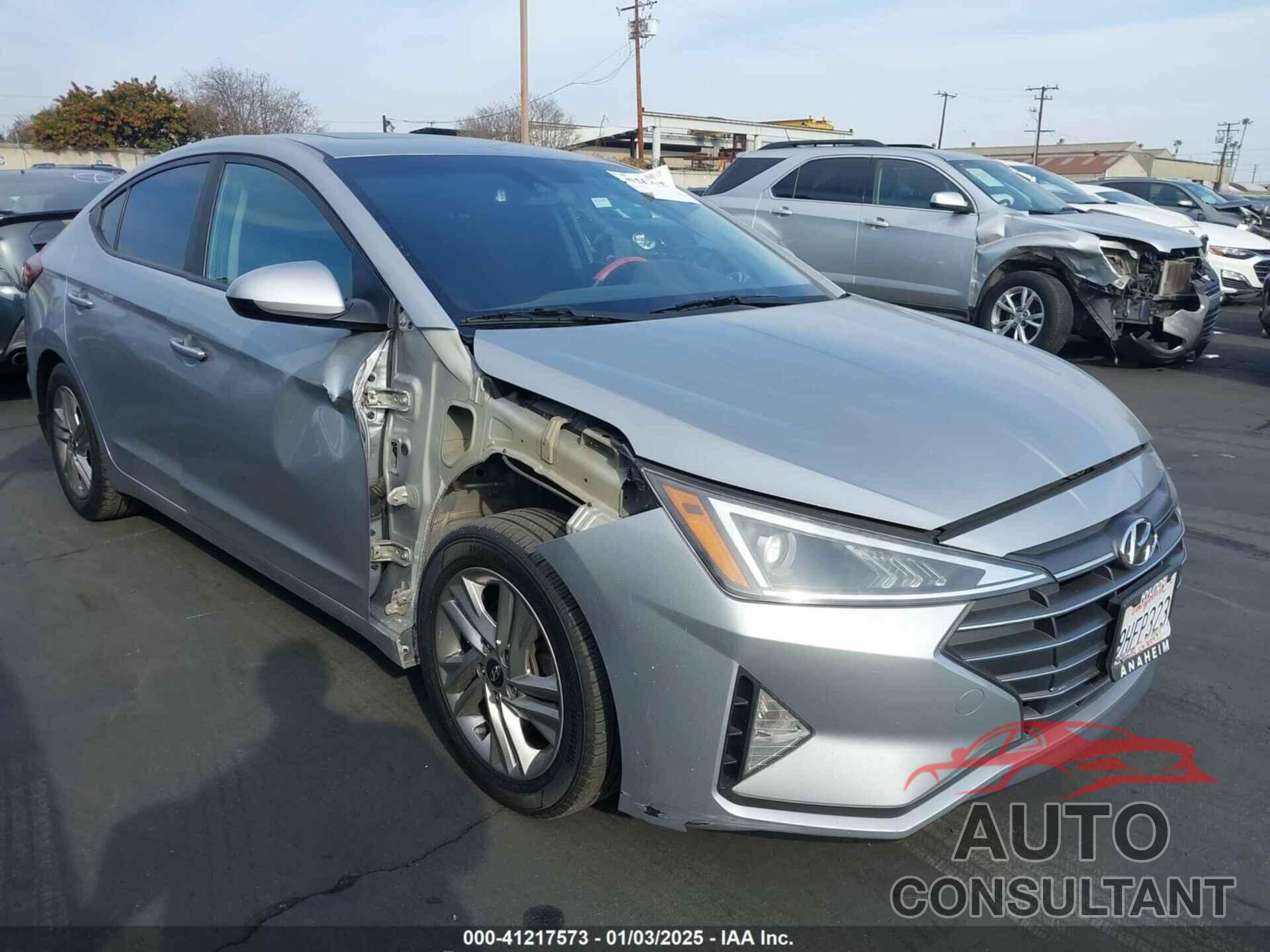 HYUNDAI ELANTRA 2020 - KMHD84LF1LU928684