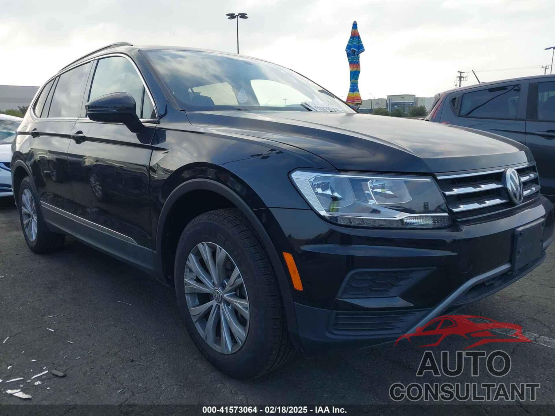 VOLKSWAGEN TIGUAN 2018 - 3VV2B7AXXJM107452