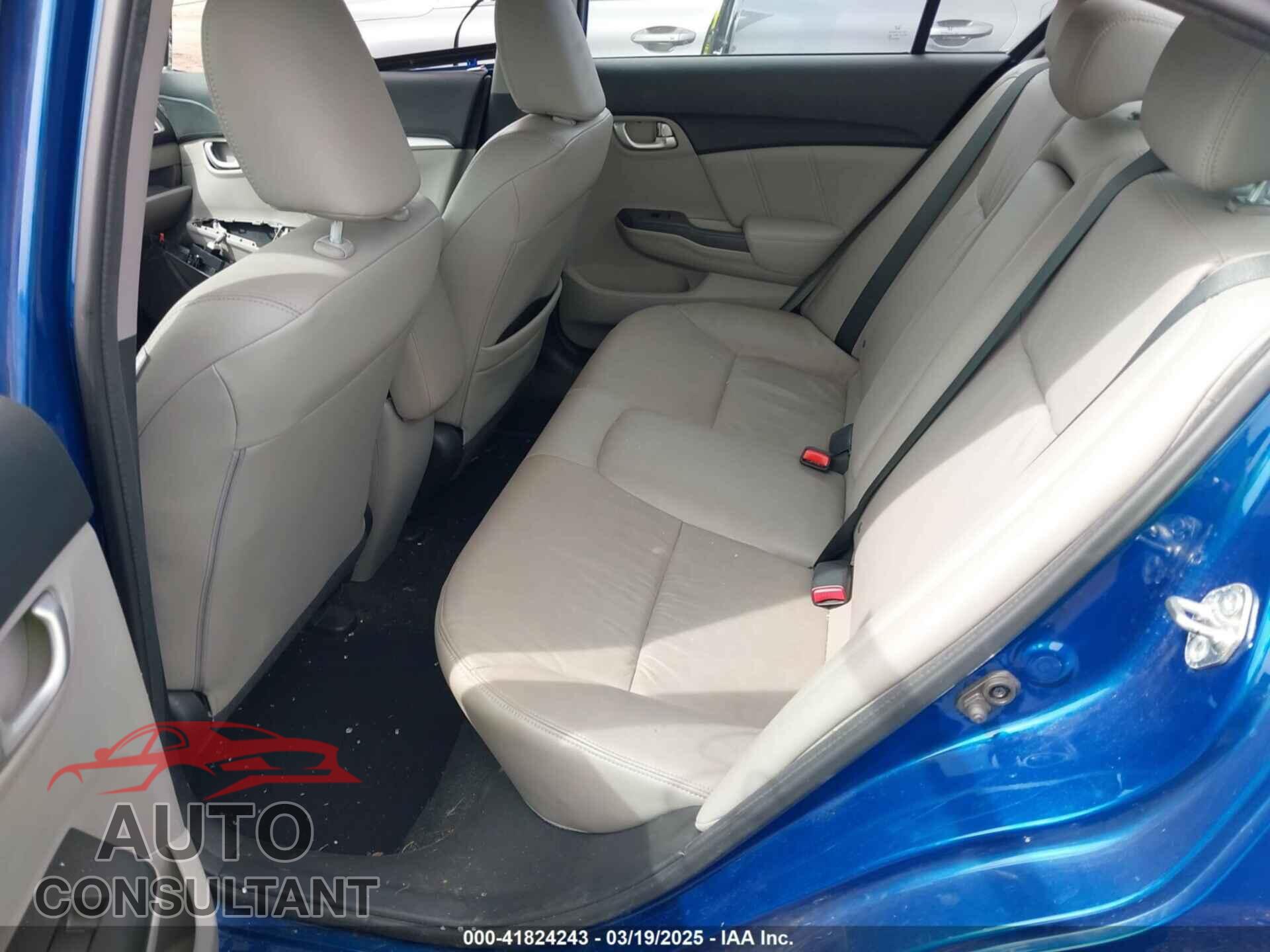 HONDA CIVIC 2014 - 19XFB2F95EE058528