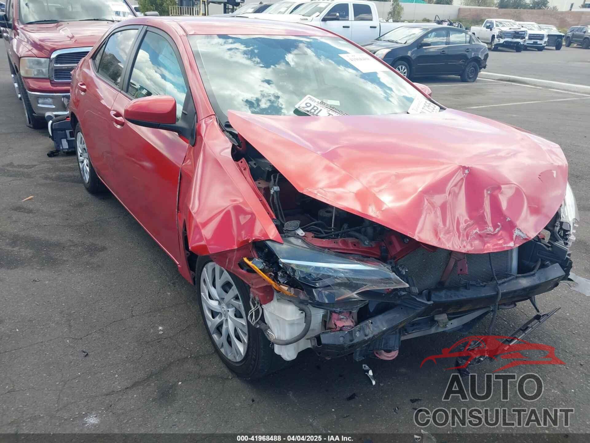 TOYOTA COROLLA 2019 - 5YFBURHEXKP885186
