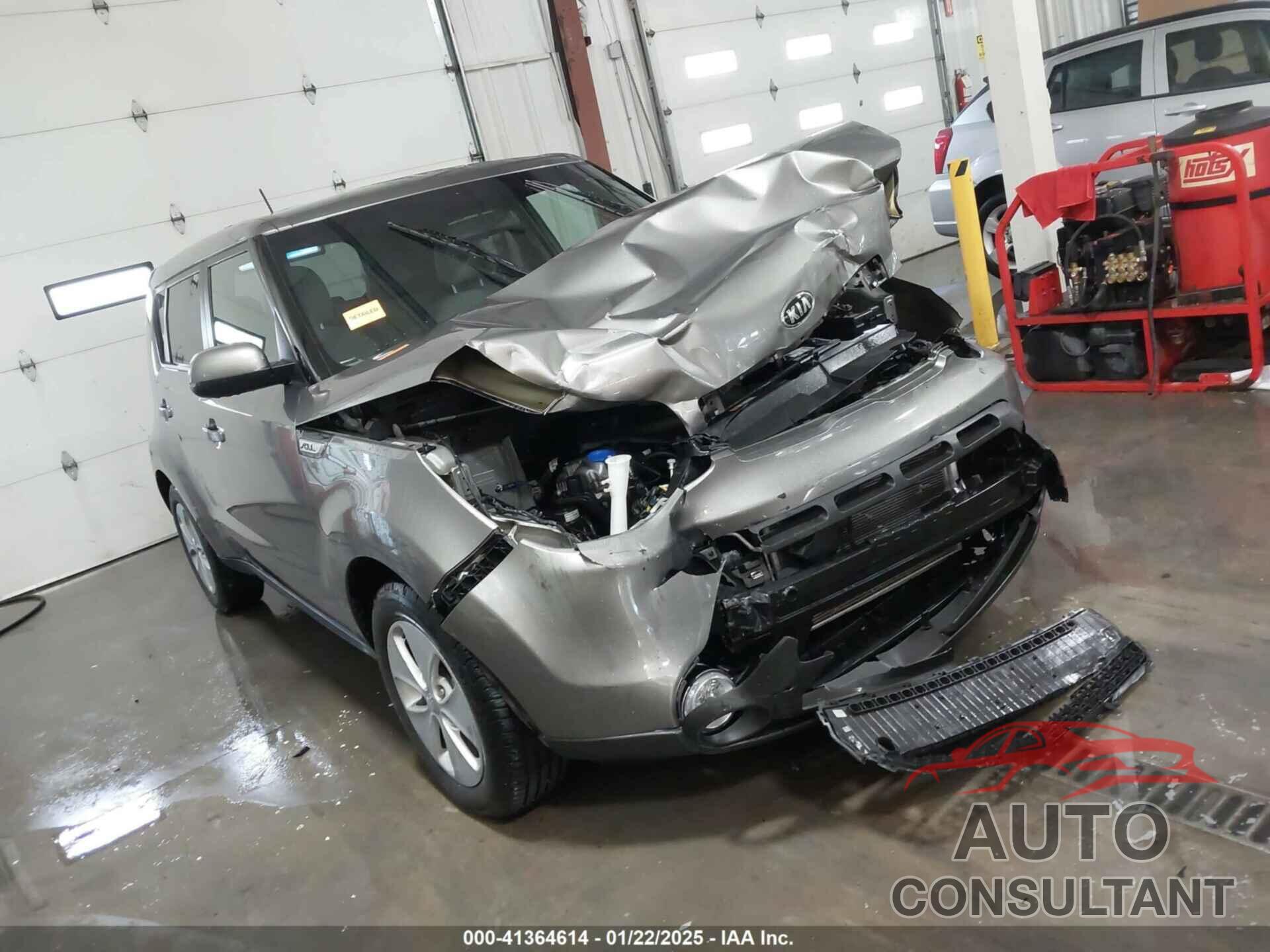 KIA SOUL 2015 - KNDJN2A2XF7137092
