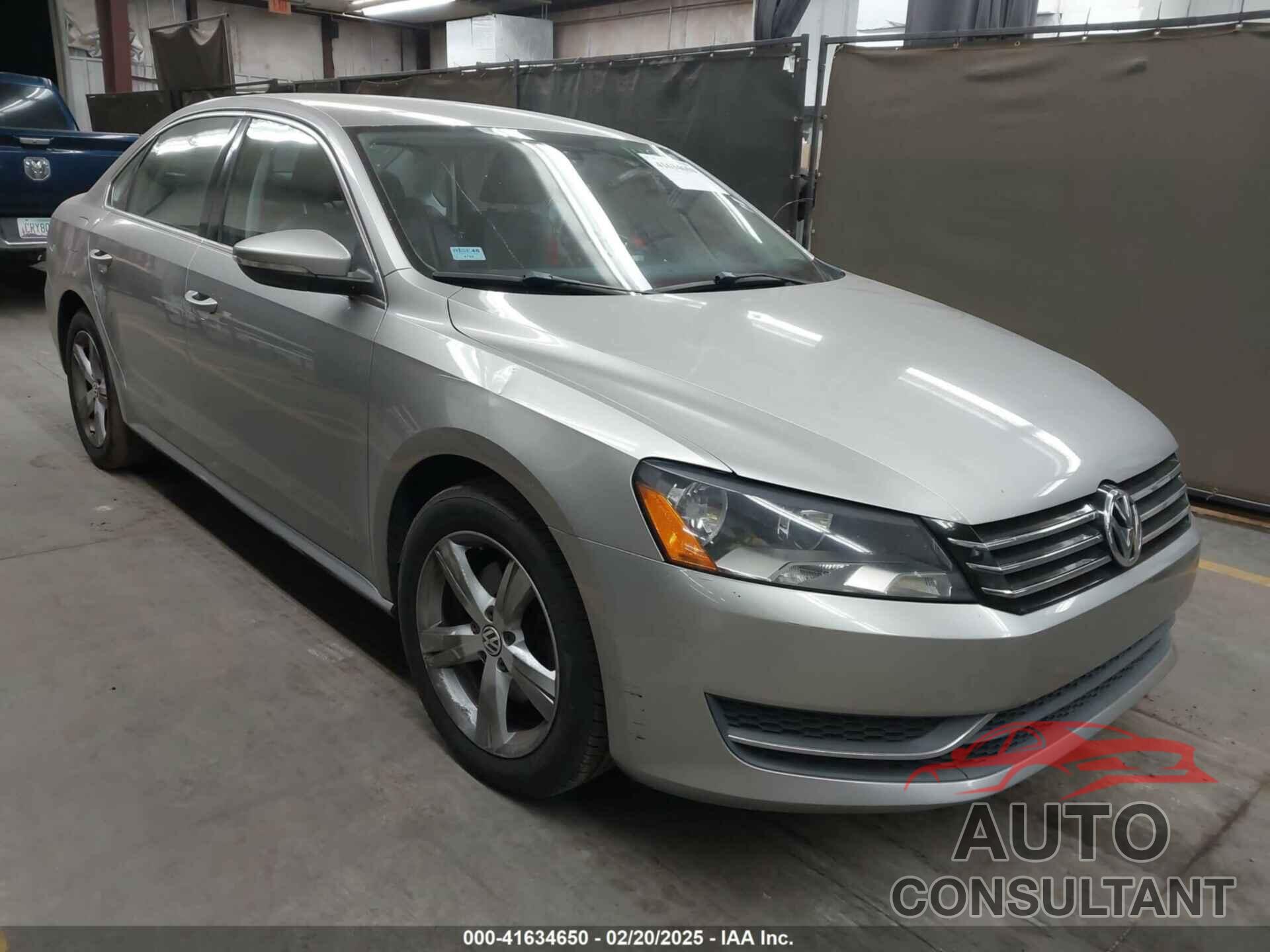 VOLKSWAGEN PASSAT 2012 - 1VWBP7A32CC049822