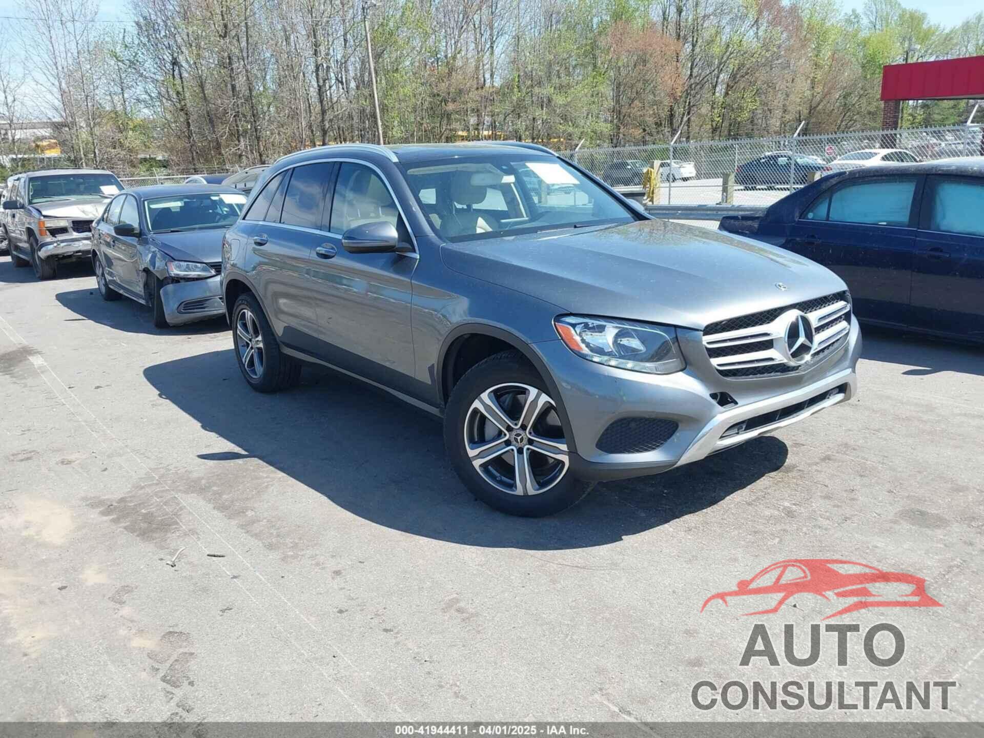 MERCEDES-BENZ GLC 300 2018 - WDC0G4JB6JV022733