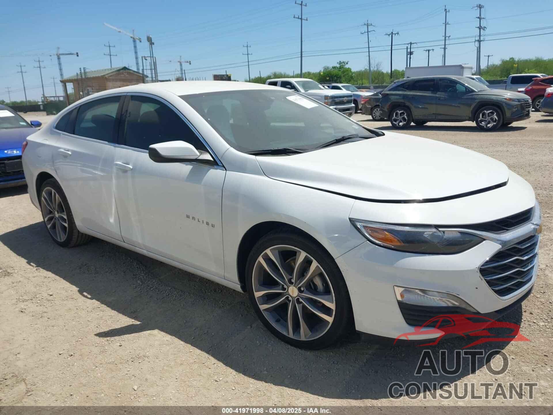 CHEVROLET MALIBU 2023 - 1G1ZD5ST0PF209271
