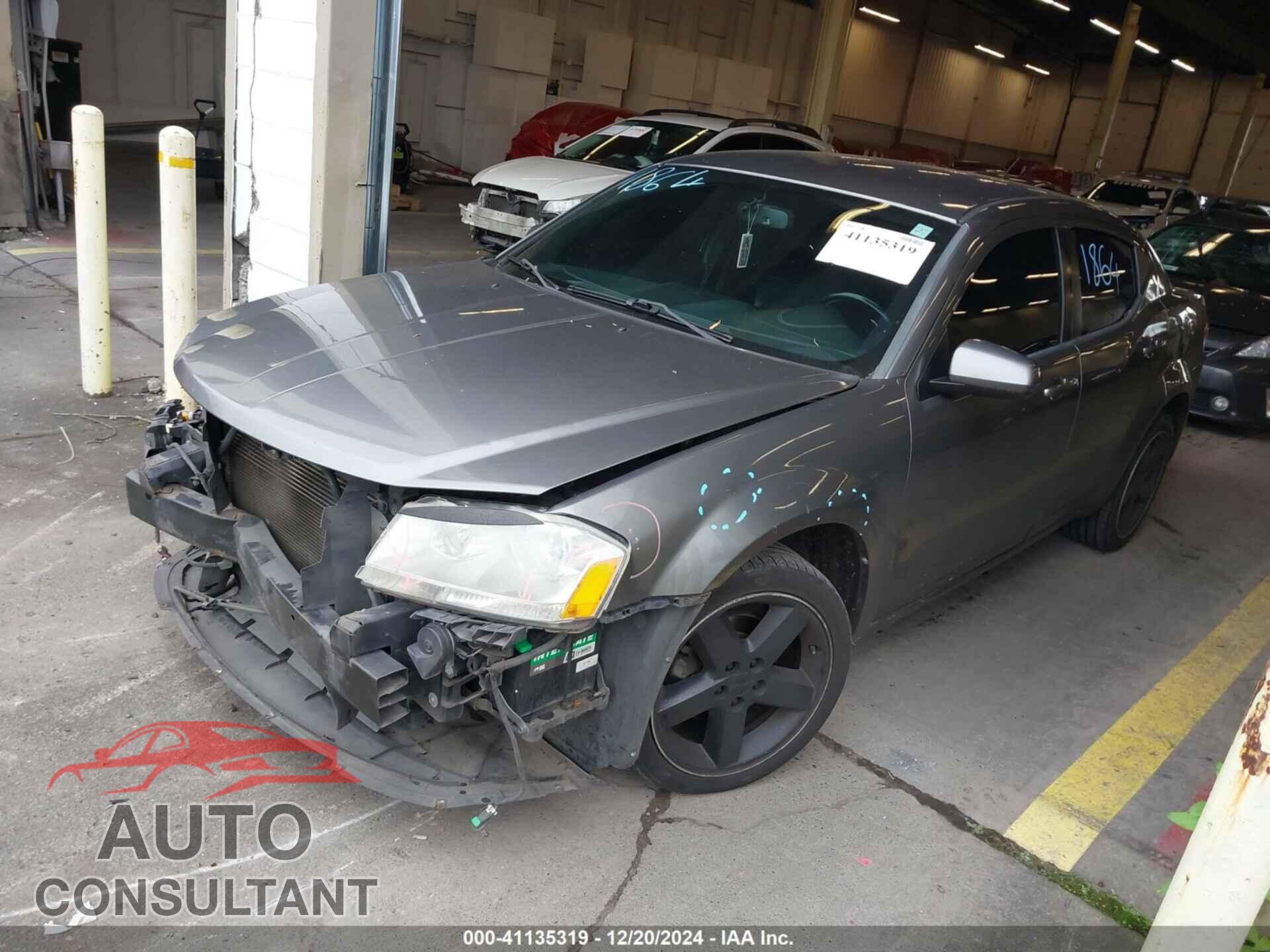 DODGE AVENGER 2011 - 1B3BD2FB5BN583464