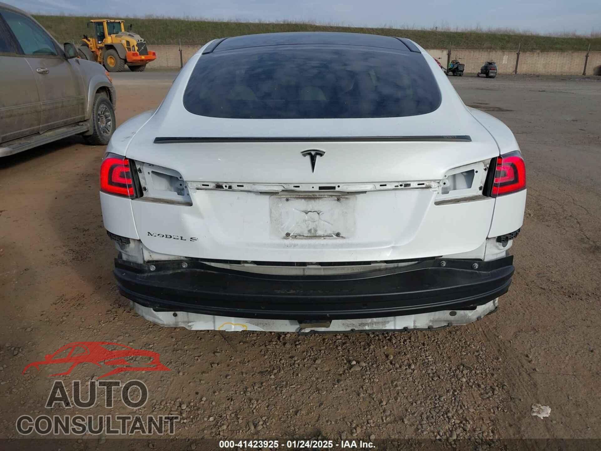 TESLA MODEL S 2012 - 5YJSA1DP7CFS01032