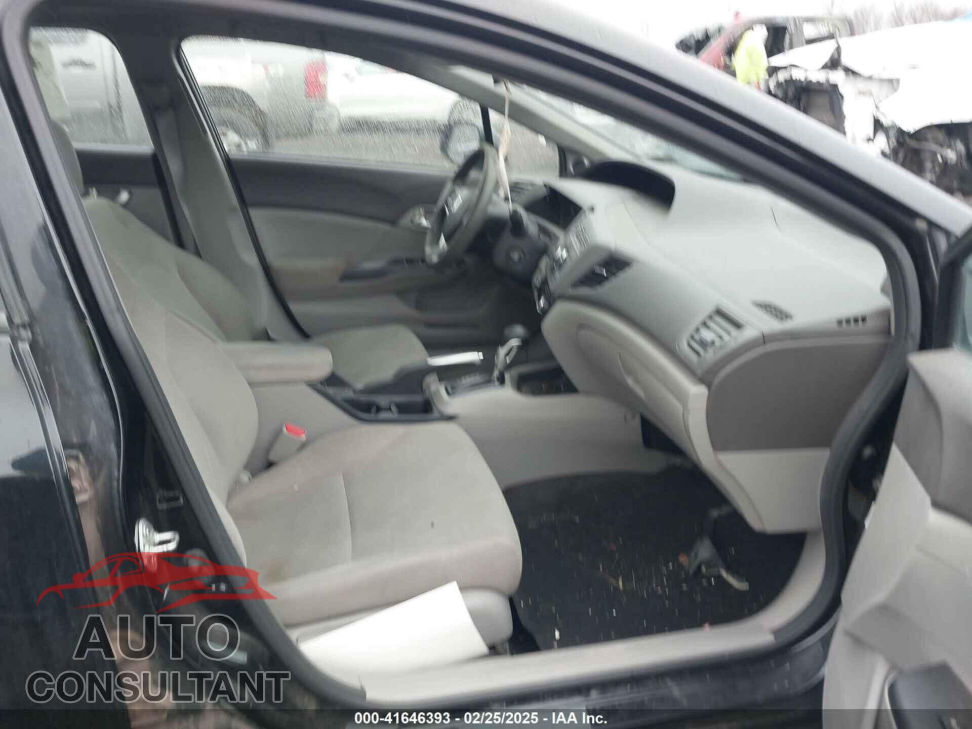 HONDA CIVIC 2012 - 19XFB2F83CE322995
