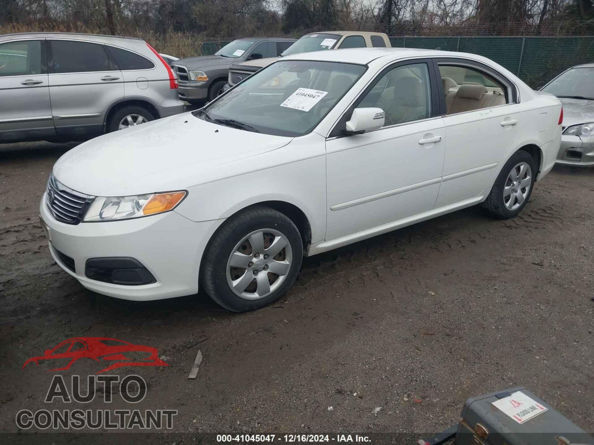 KIA OPTIMA 2010 - KNAGG4A84A5449575