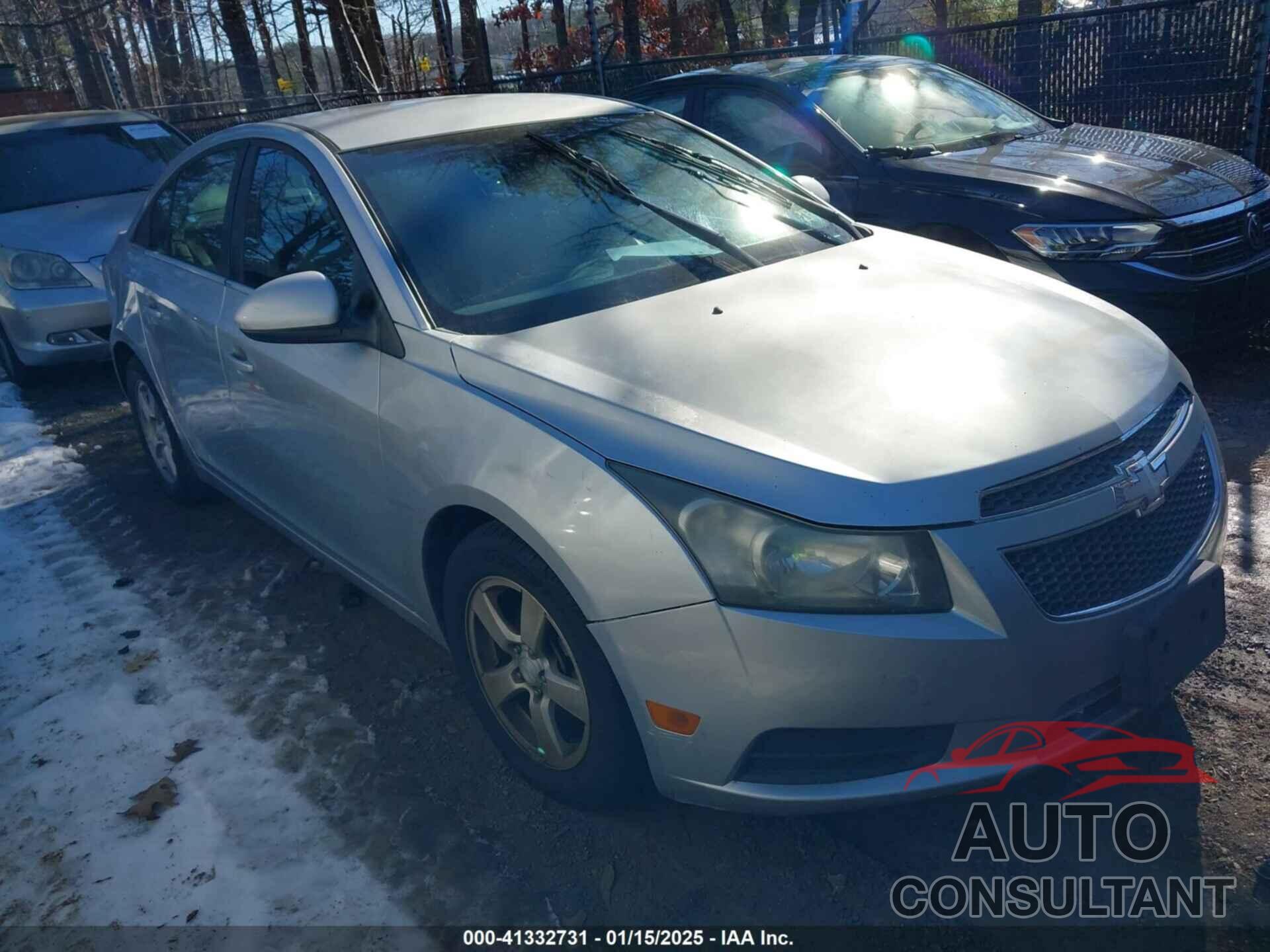 CHEVROLET CRUZE 2013 - 1G1PC5SB8D7203841