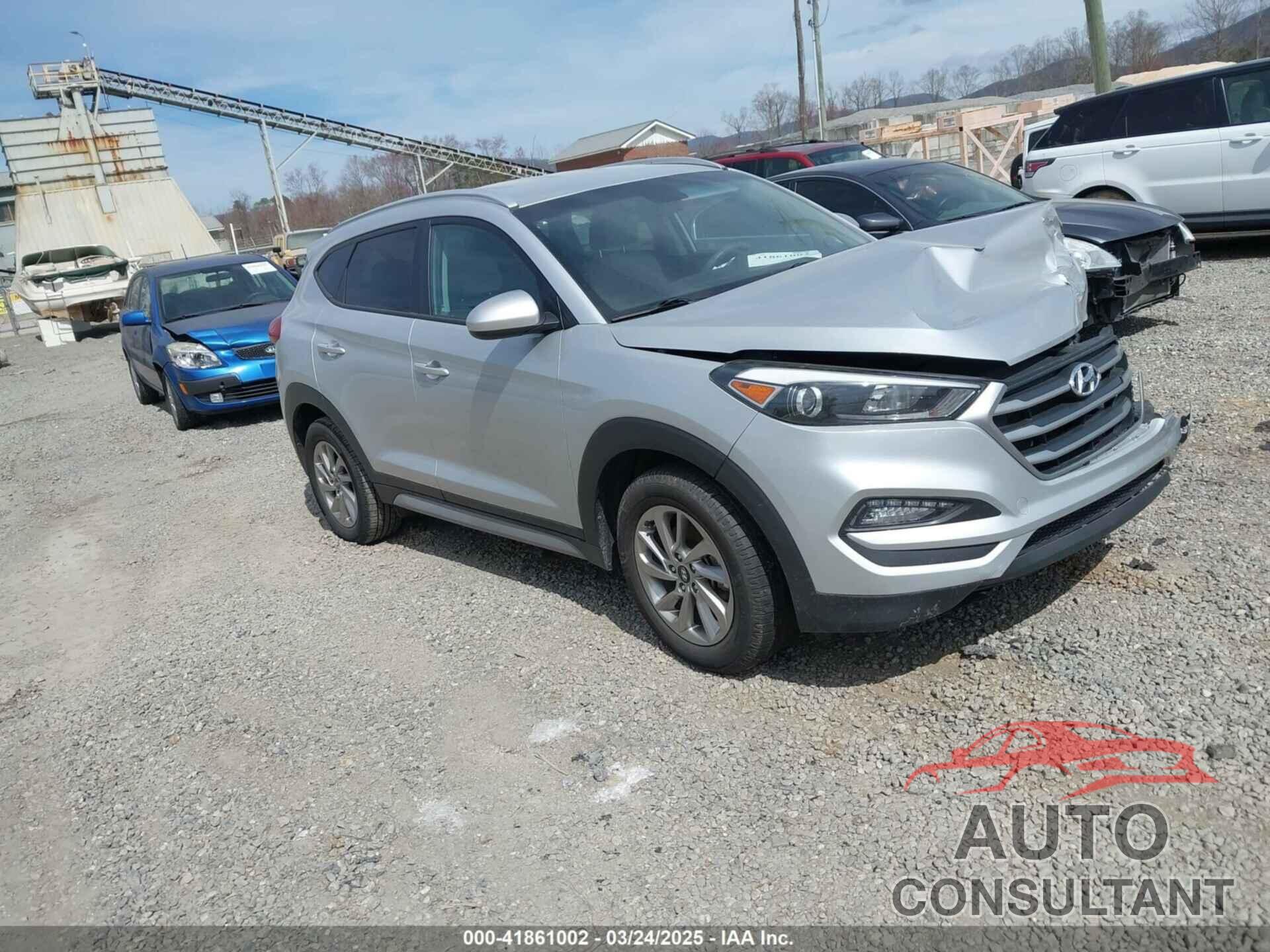 HYUNDAI TUCSON 2017 - KM8J3CA44HU486519