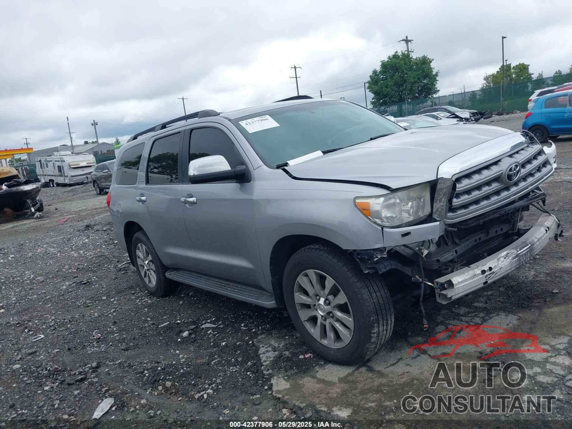 TOYOTA SEQUOIA 2013 - 5TDJY5G10DS090388