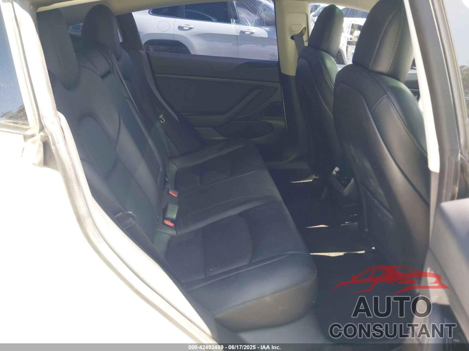 TESLA MODEL 3 2020 - 5YJ3E1EA4LF740016
