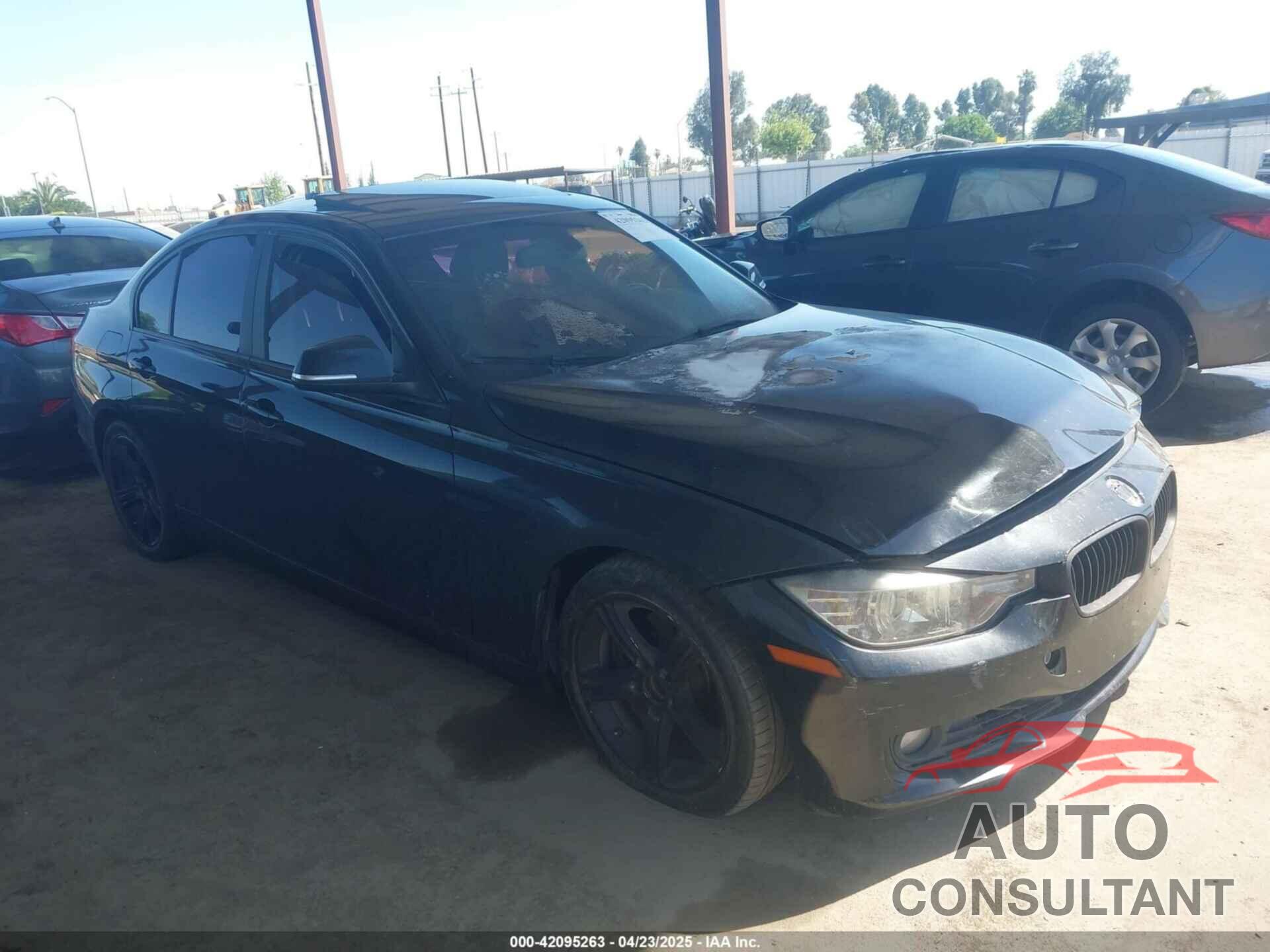 BMW 328I 2013 - WBA3C1C55DF437400