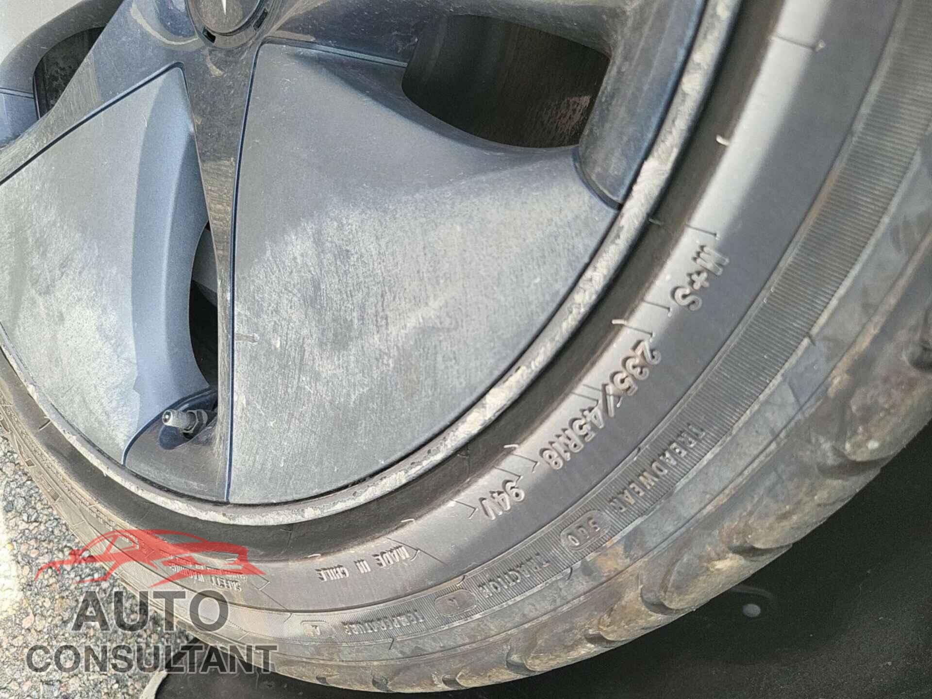 TESLA MODEL 3 2020 - 5YJ3E1EB2LF636956