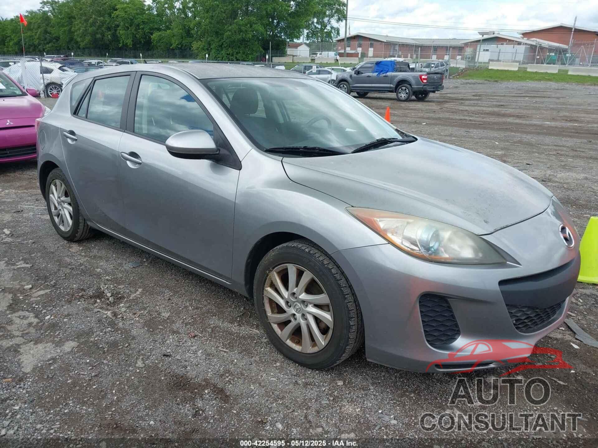 MAZDA MAZDA3 2012 - JM1BL1L79C1607995