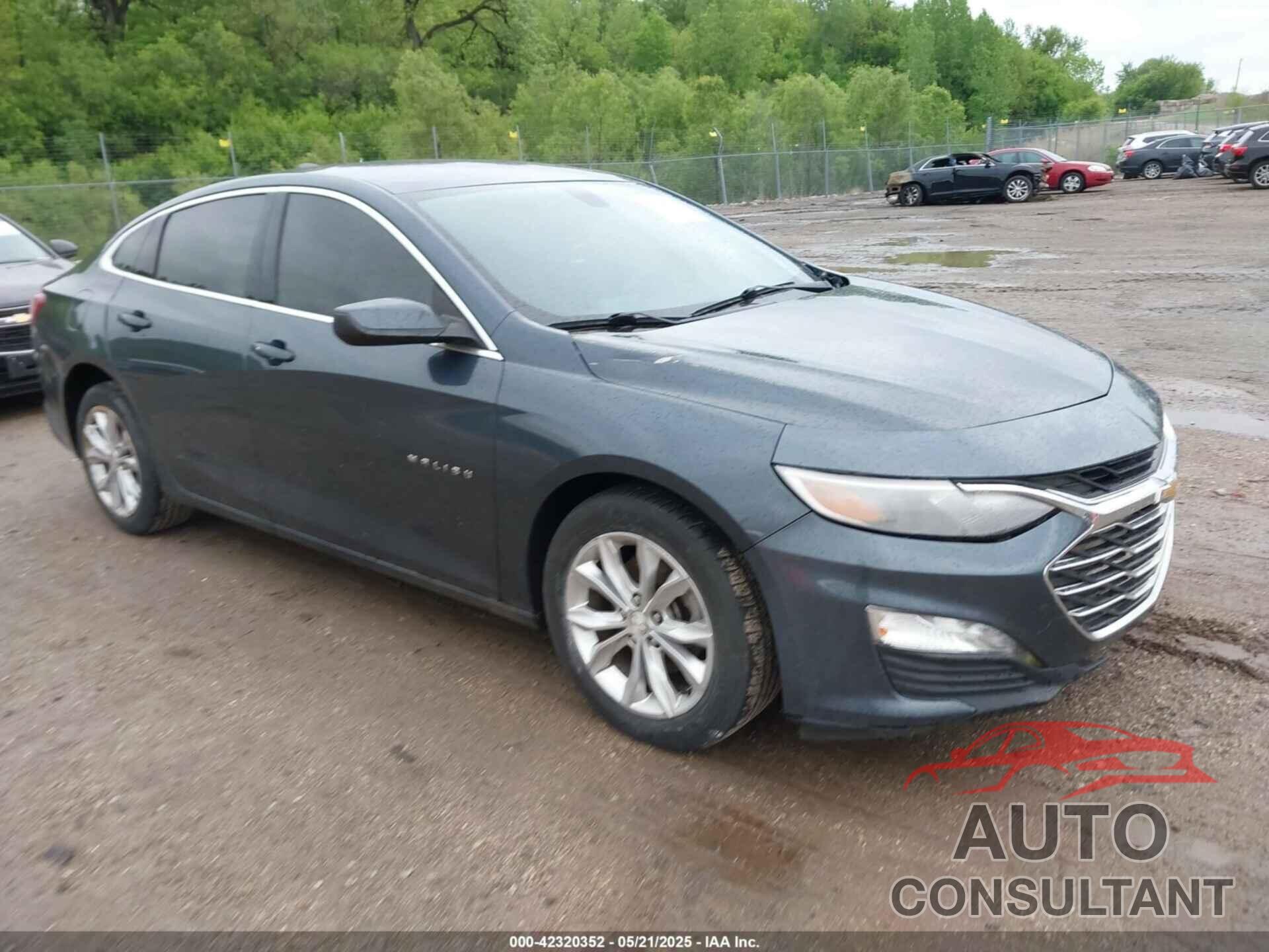 CHEVROLET MALIBU 2020 - 1G1ZD5ST5LF082690