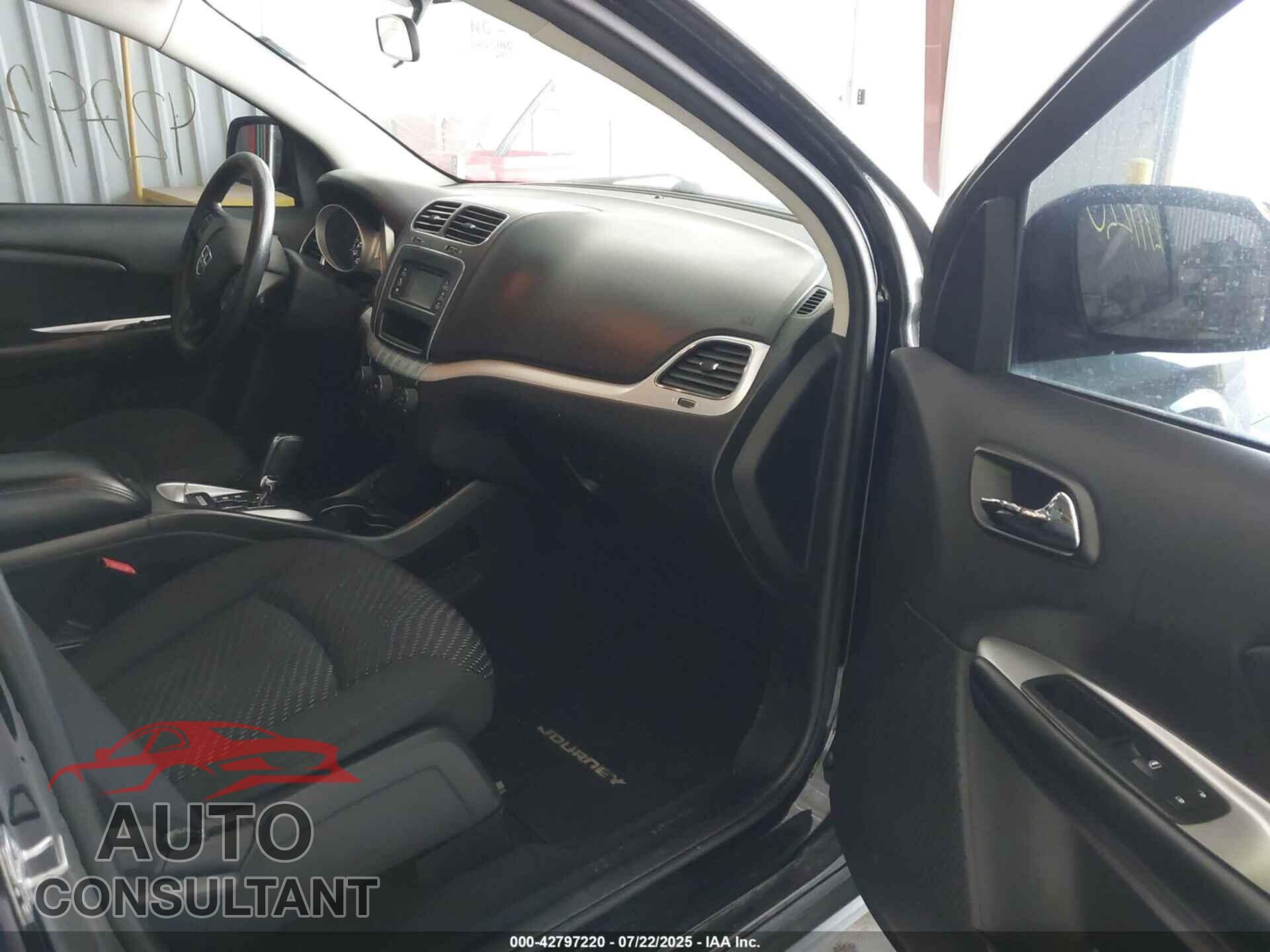 DODGE JOURNEY 2017 - 3C4PDCBG0HT515836