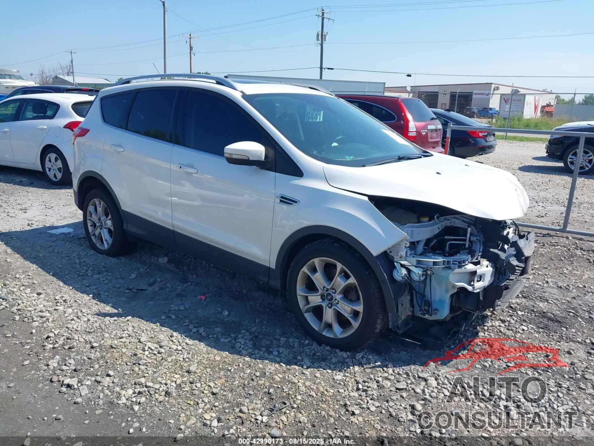 FORD ESCAPE 2016 - 1FMCU9J90GUA75136