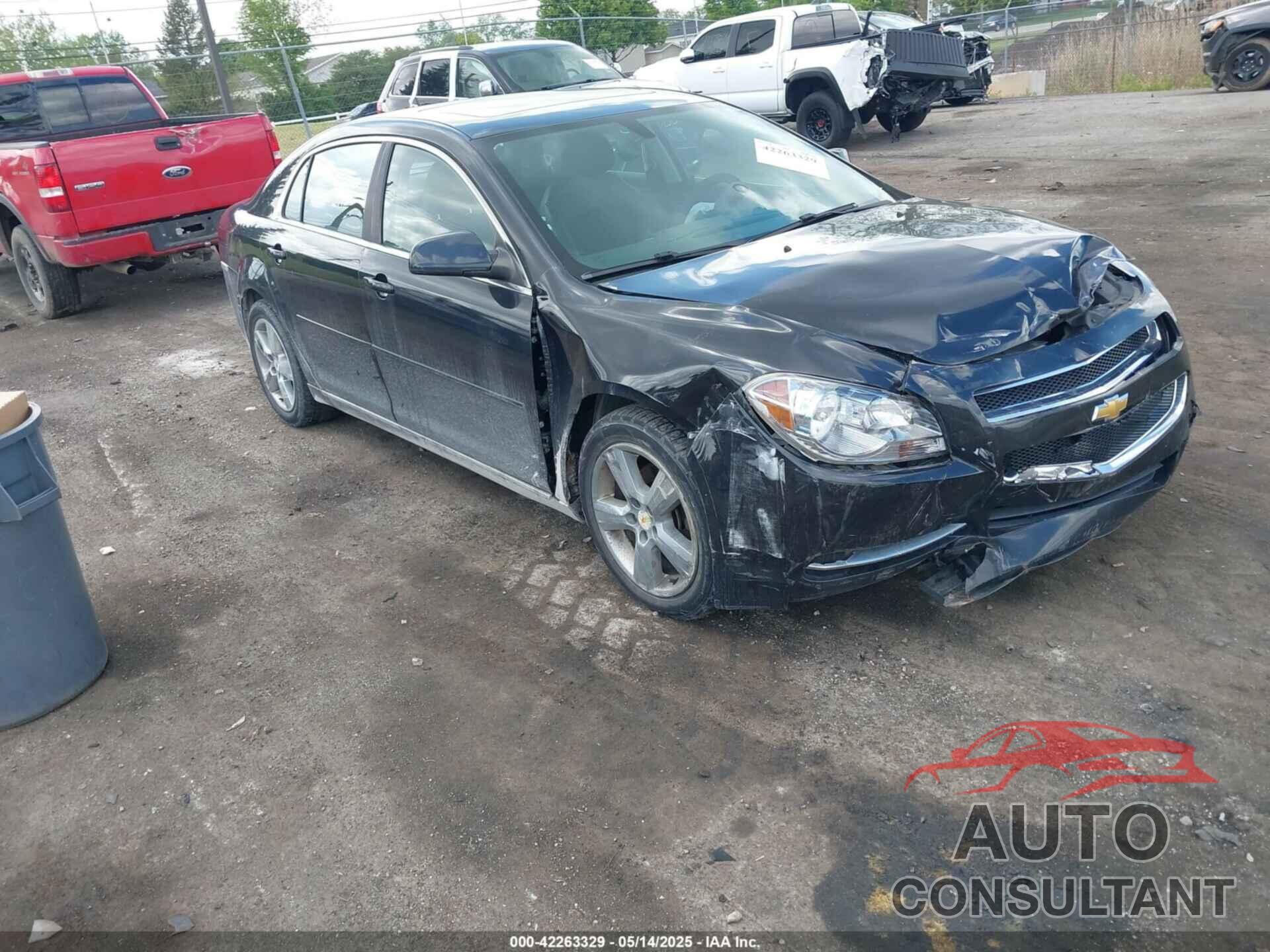 CHEVROLET MALIBU 2011 - 1G1ZD5E17BF215183