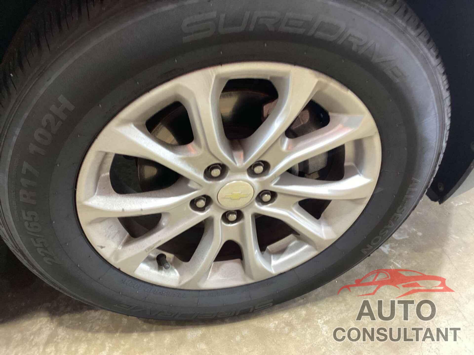 CHEVROLET EQUINOX 2018 - 3GNAXHEV6JS573022