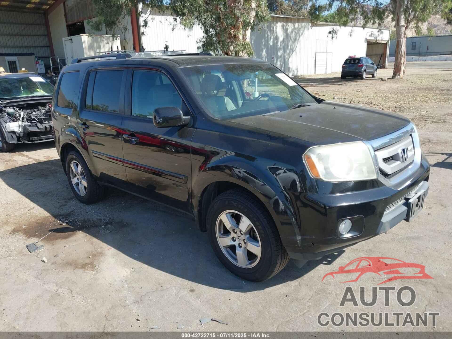 HONDA PILOT 2011 - 5FNYF3H56BB022219