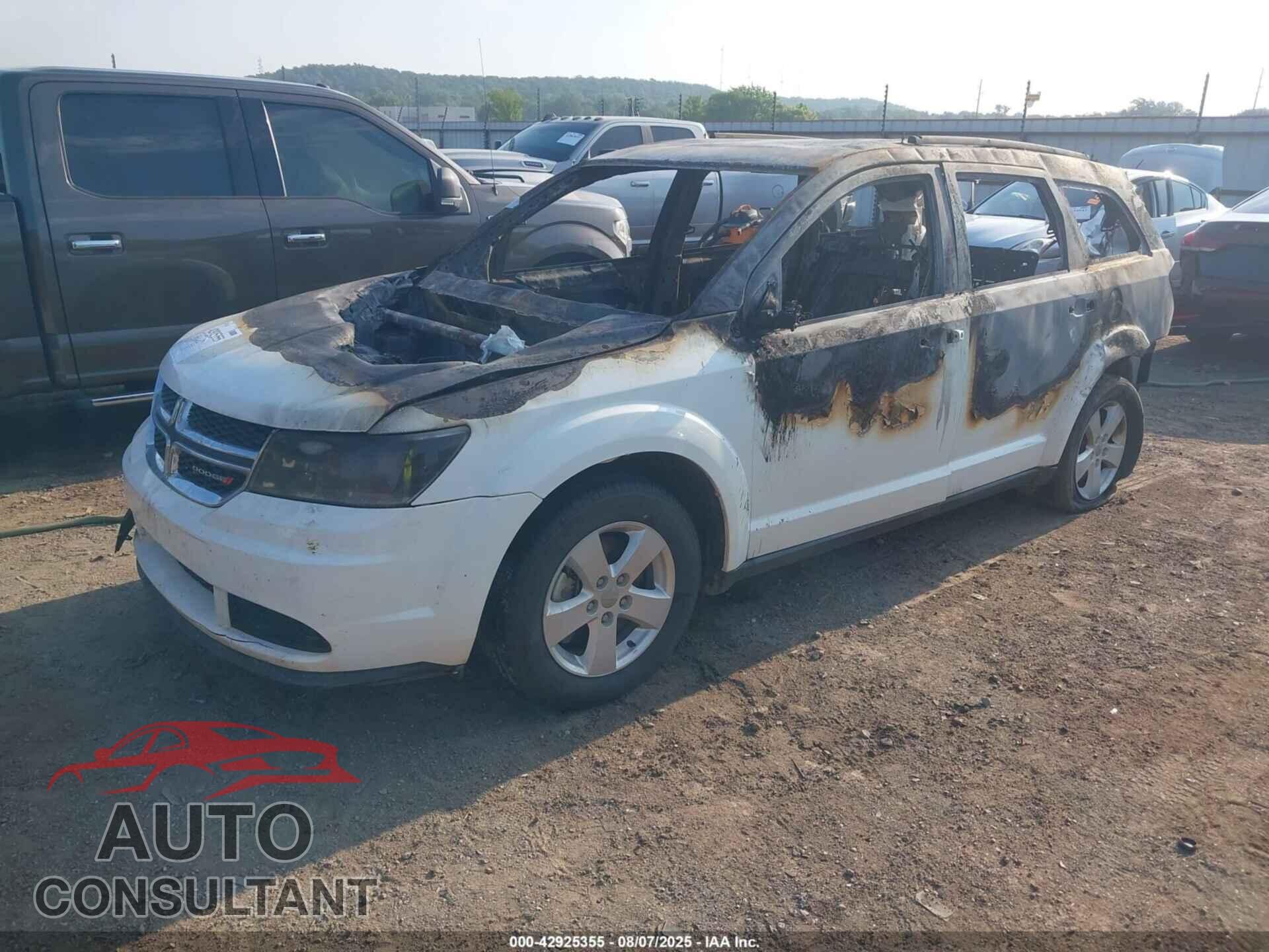 DODGE JOURNEY 2015 - 3C4PDCAB2FT592369