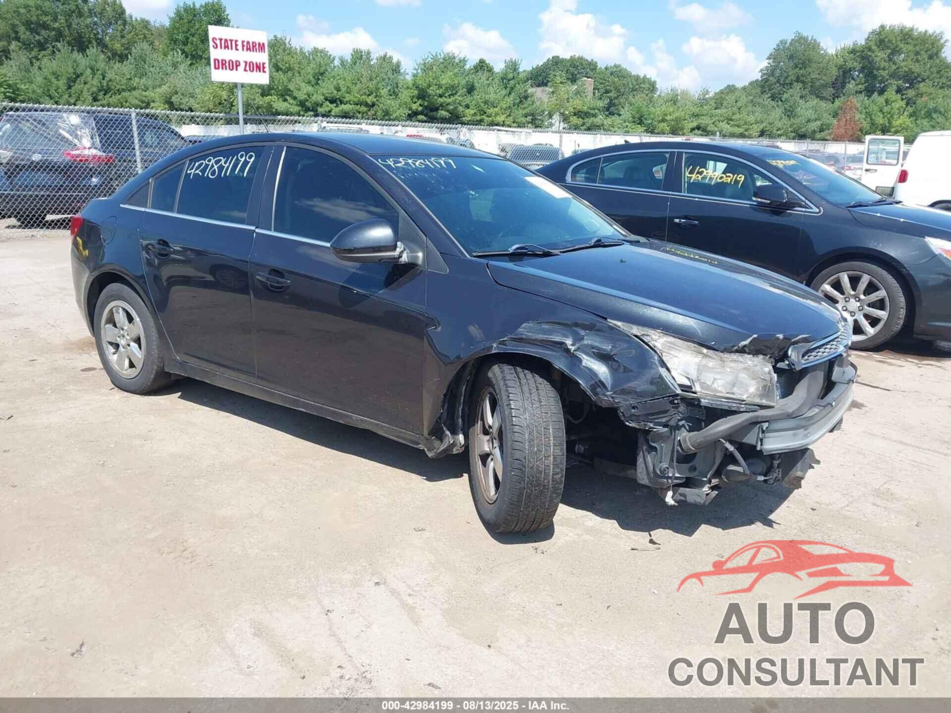 CHEVROLET CRUZE 2013 - 1G1PC5SB8D7303213