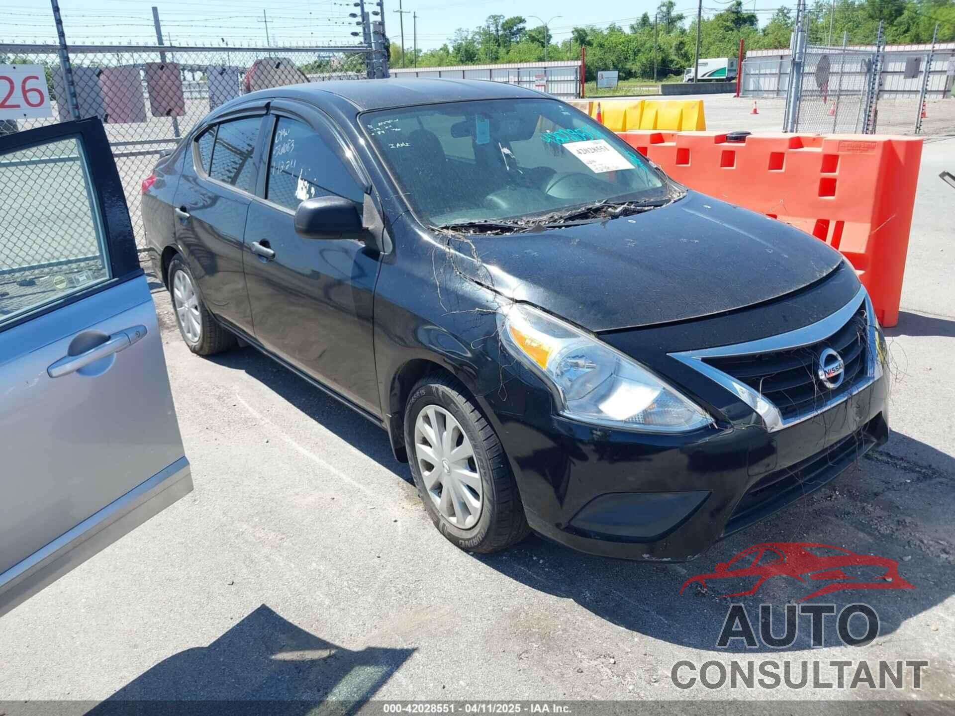 NISSAN VERSA 2015 - 3N1CN7AP4FL892576