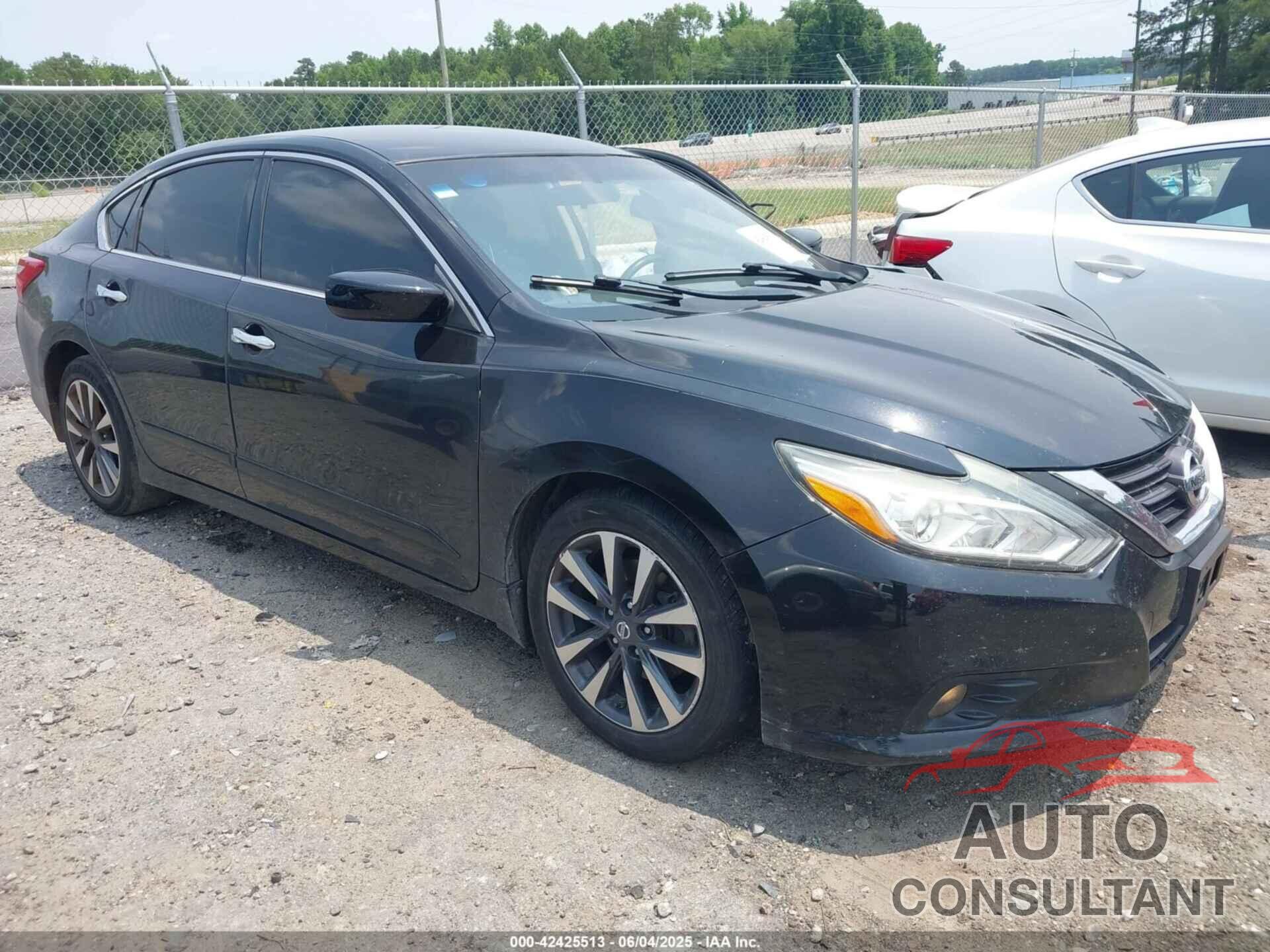 NISSAN ALTIMA 2017 - 1N4AL3AP4HC125429